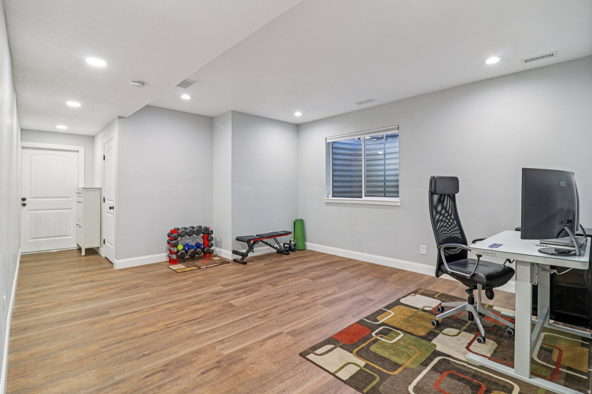 ROSE GARDENS - Residential