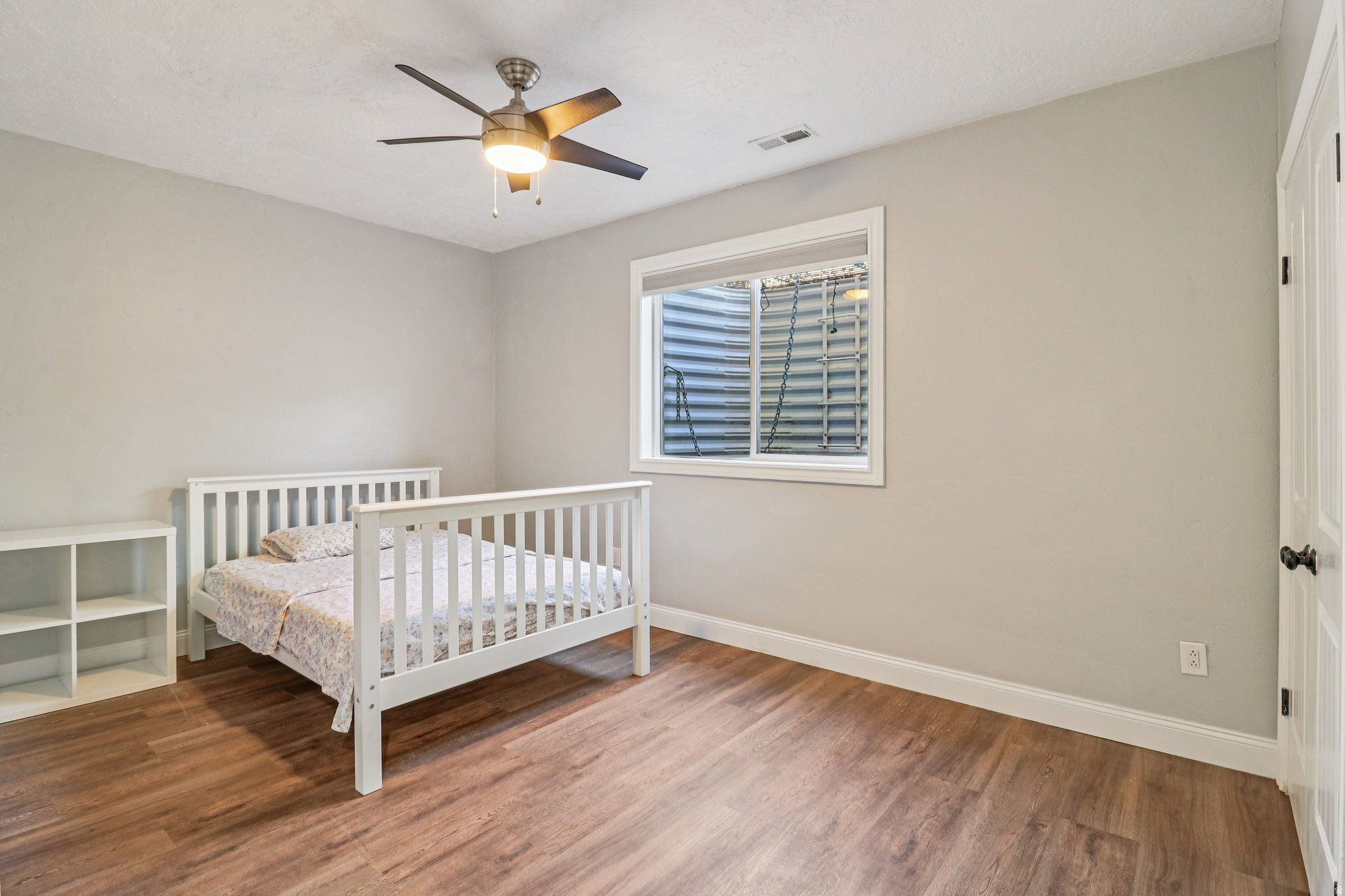 ROSE GARDENS - Residential