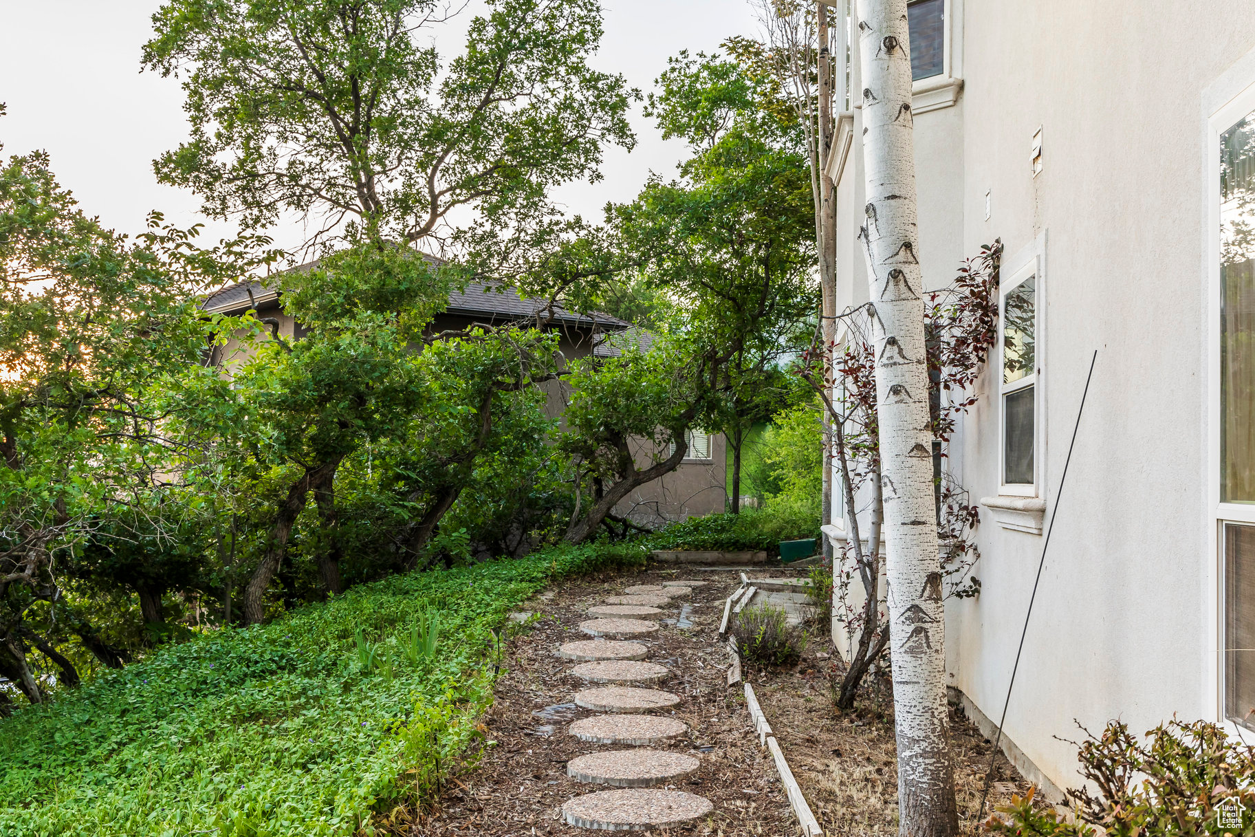 OAK CLIFF - Residential