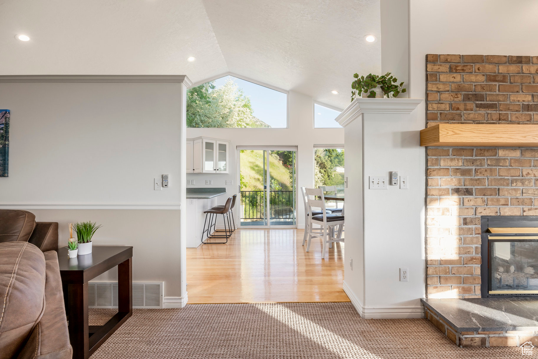 OAK CLIFF - Residential