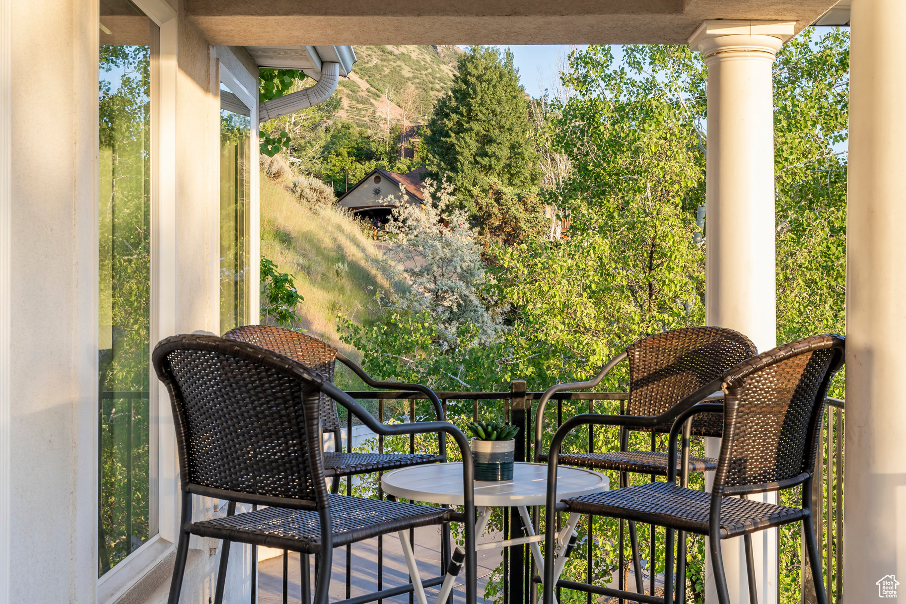 OAK CLIFF - Residential