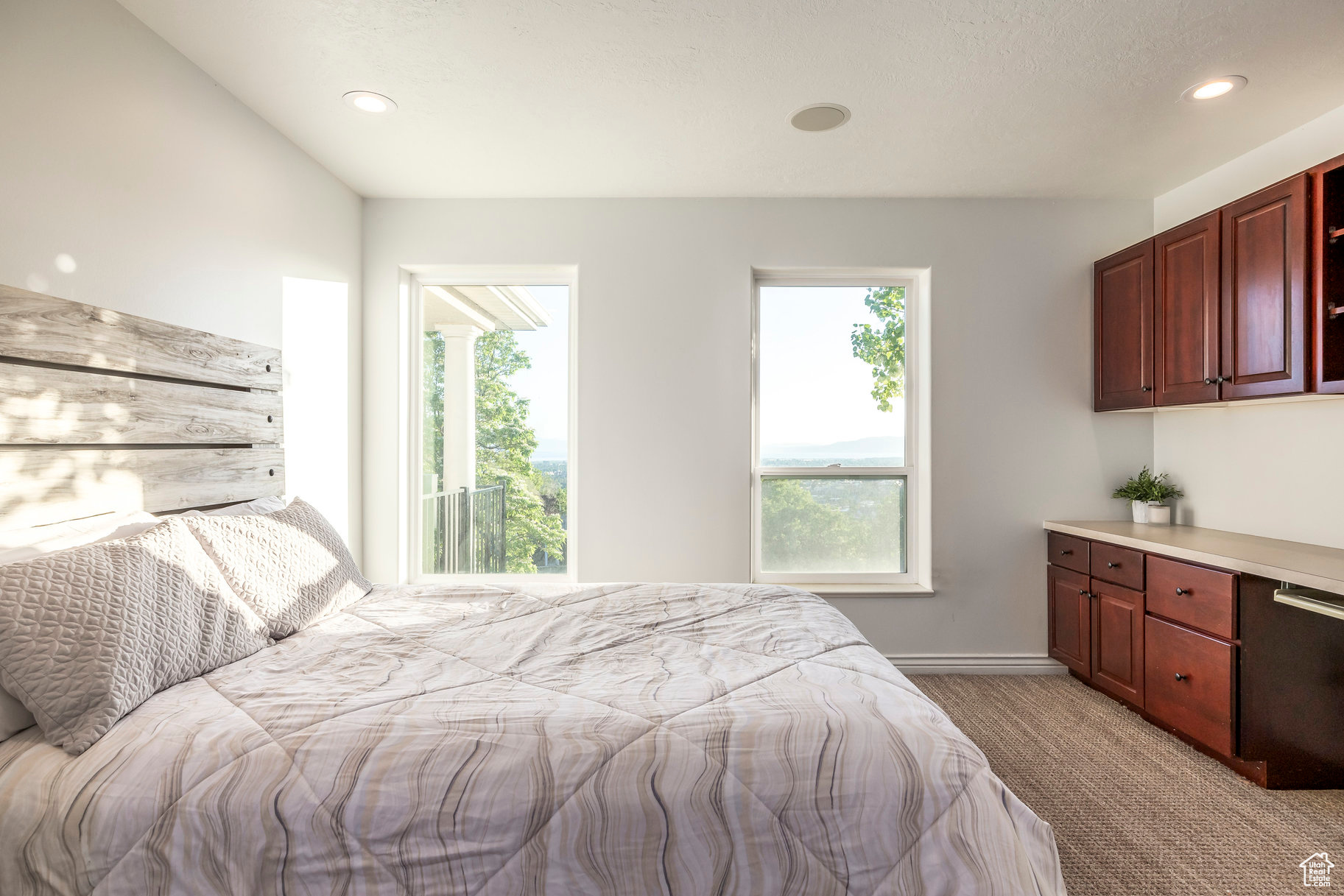 OAK CLIFF - Residential