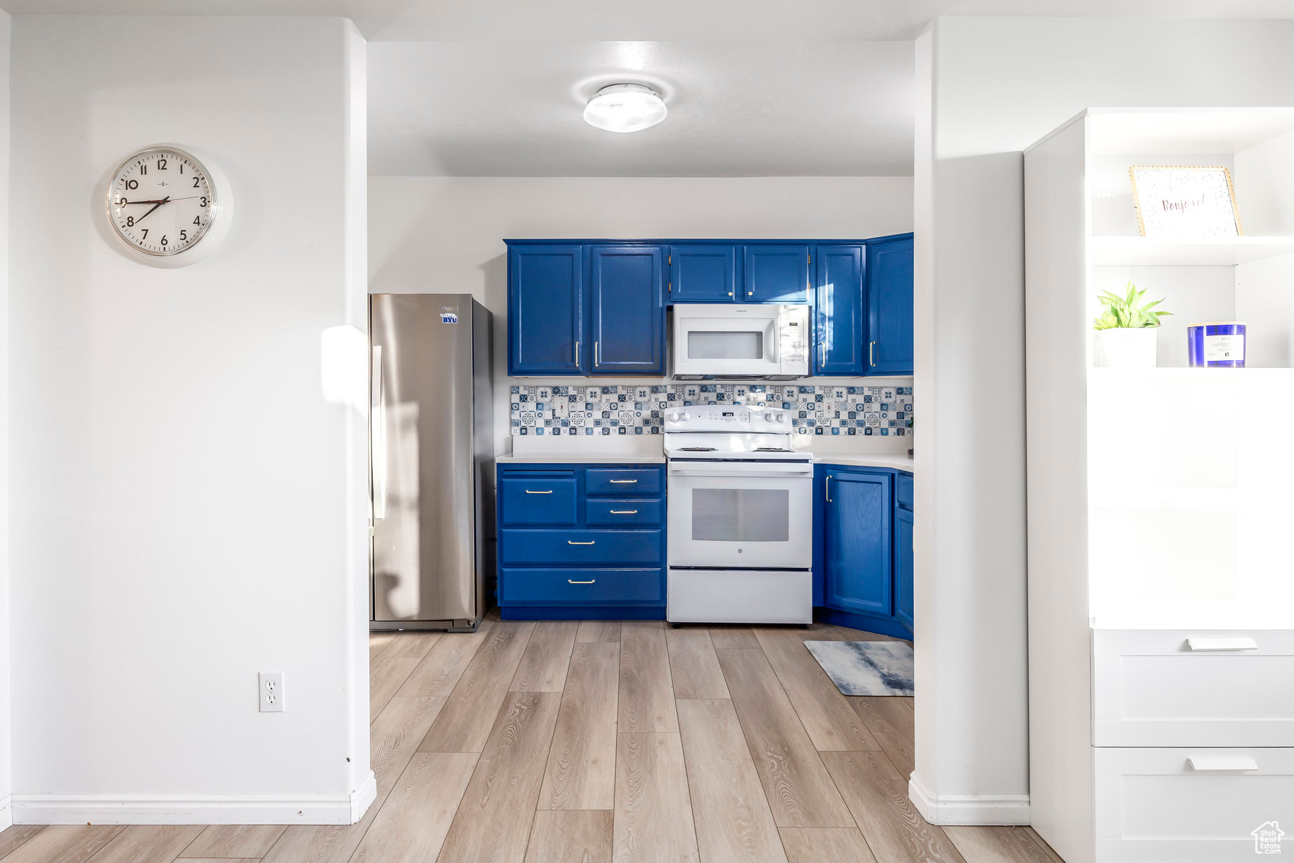 OAK CLIFF - Residential