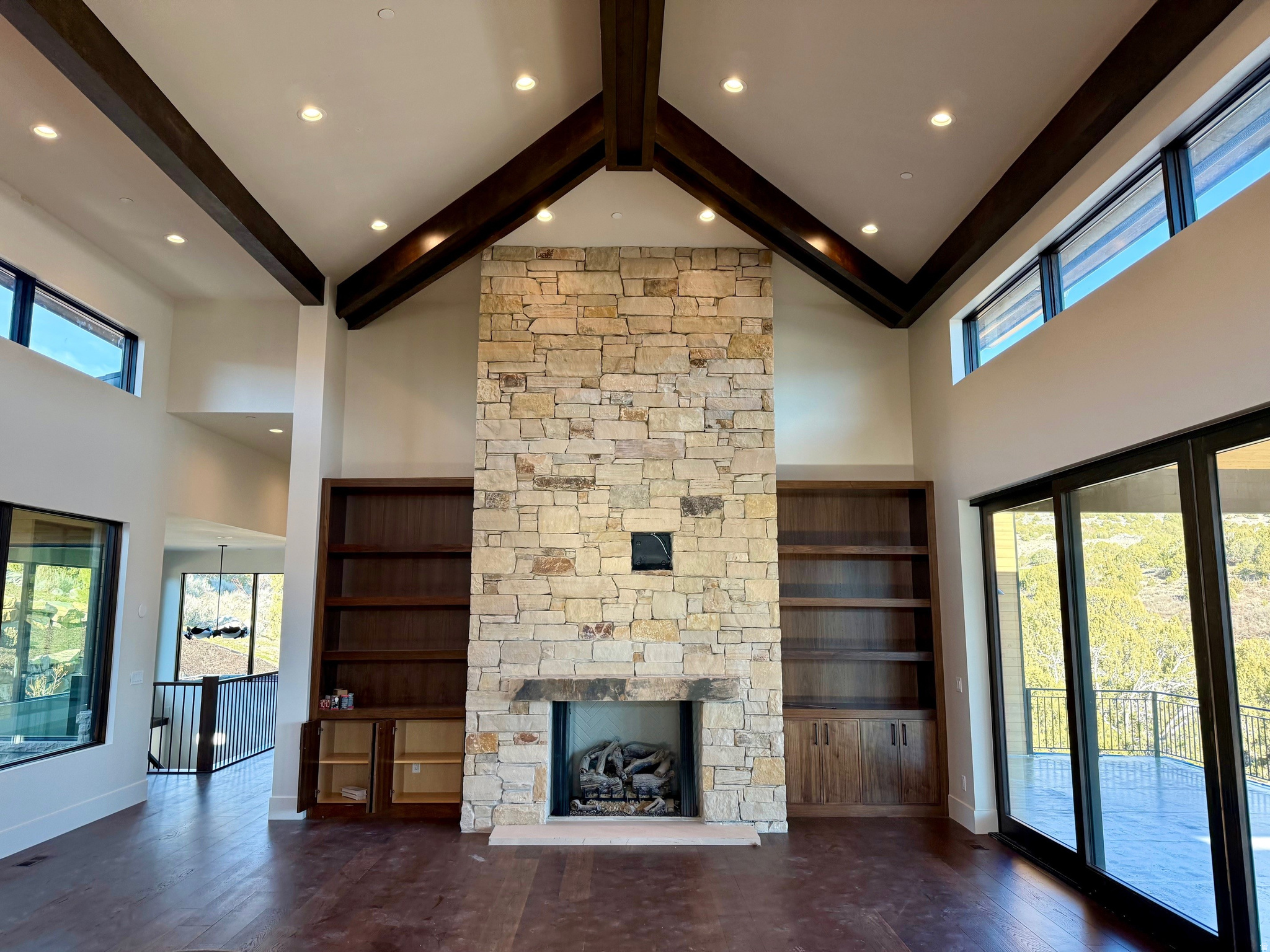 RED LEDGES - Residential