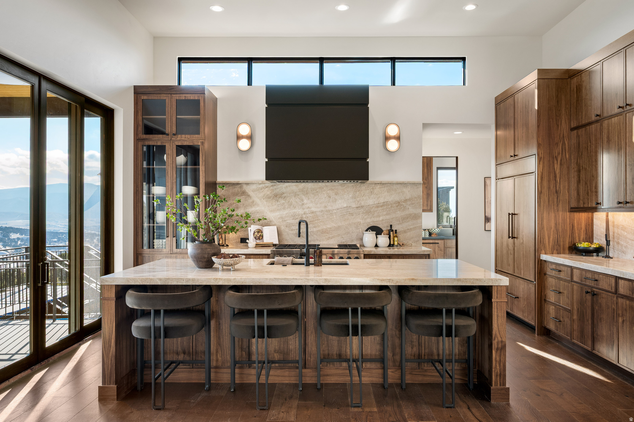 RED LEDGES - Residential