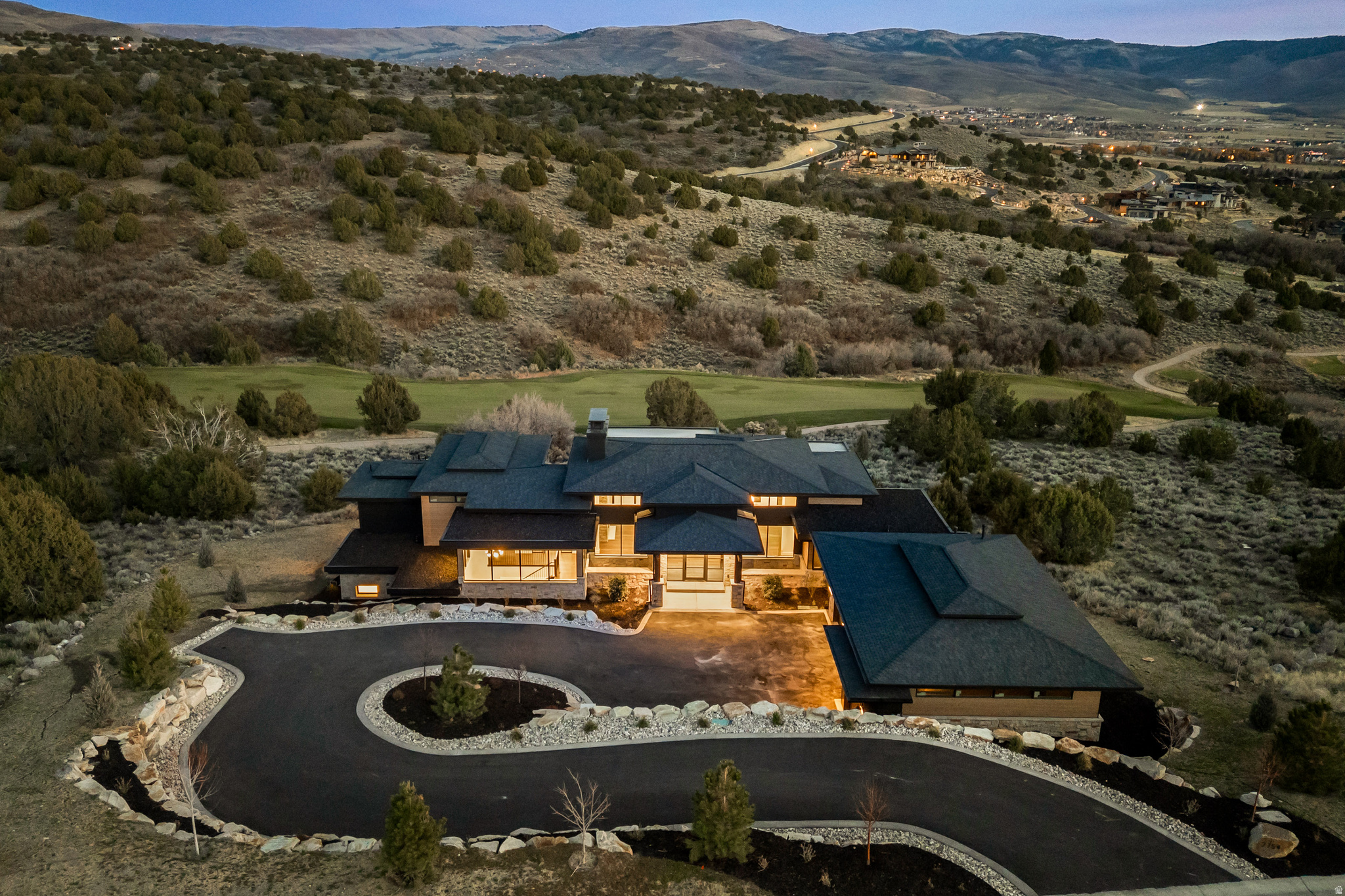 RED LEDGES - Residential