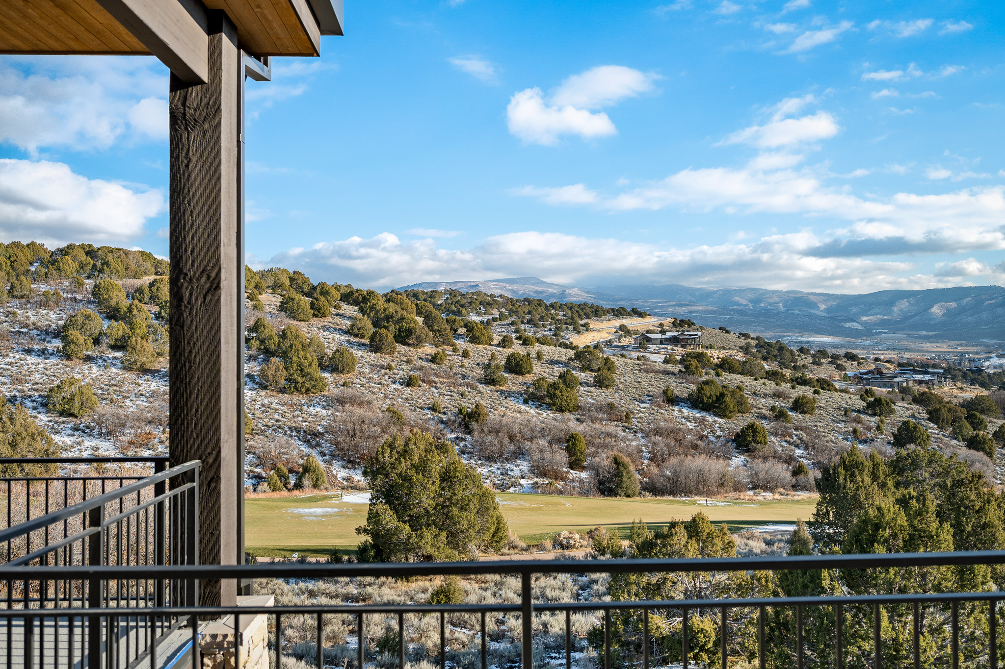 RED LEDGES - Residential