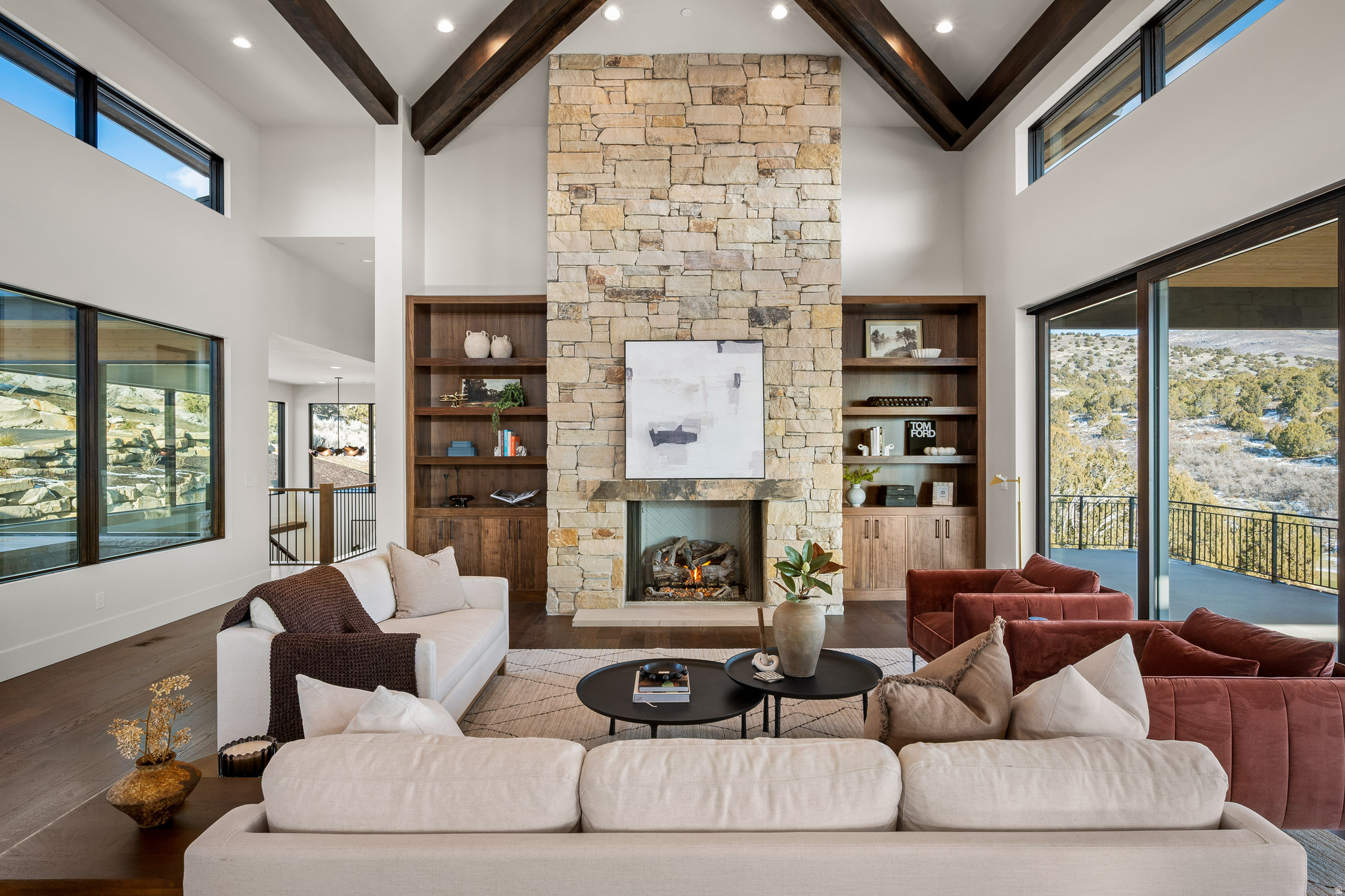 RED LEDGES - Residential