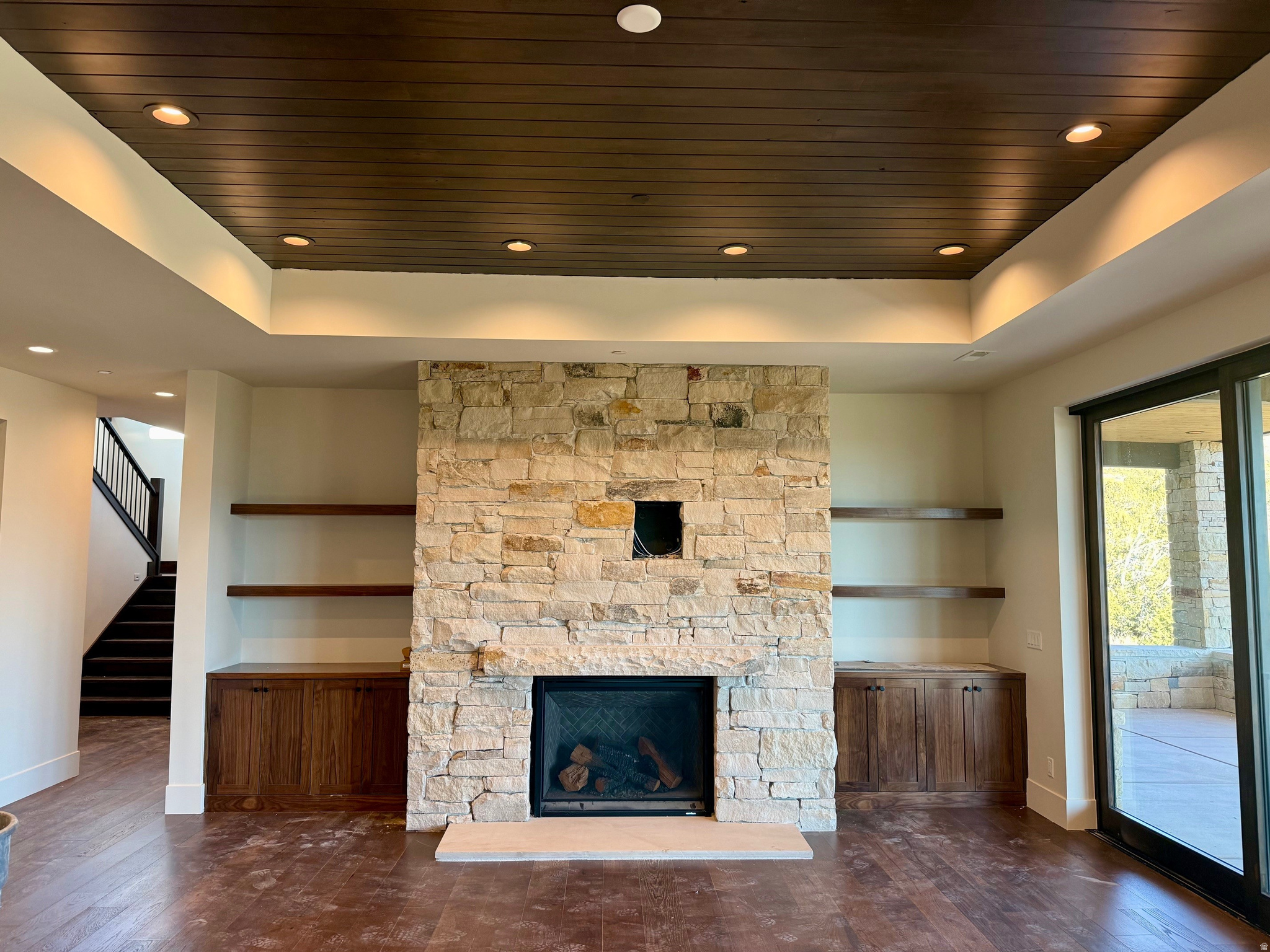 RED LEDGES - Residential