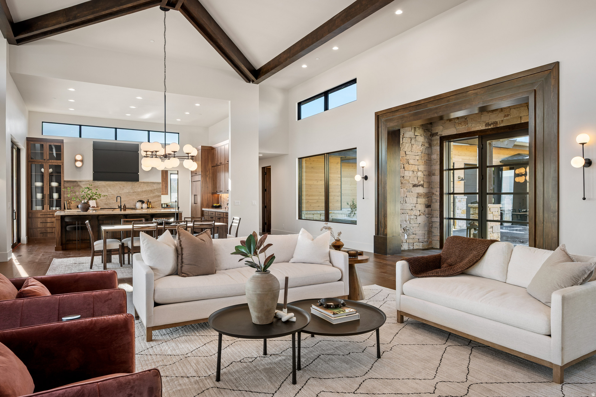 RED LEDGES - Residential