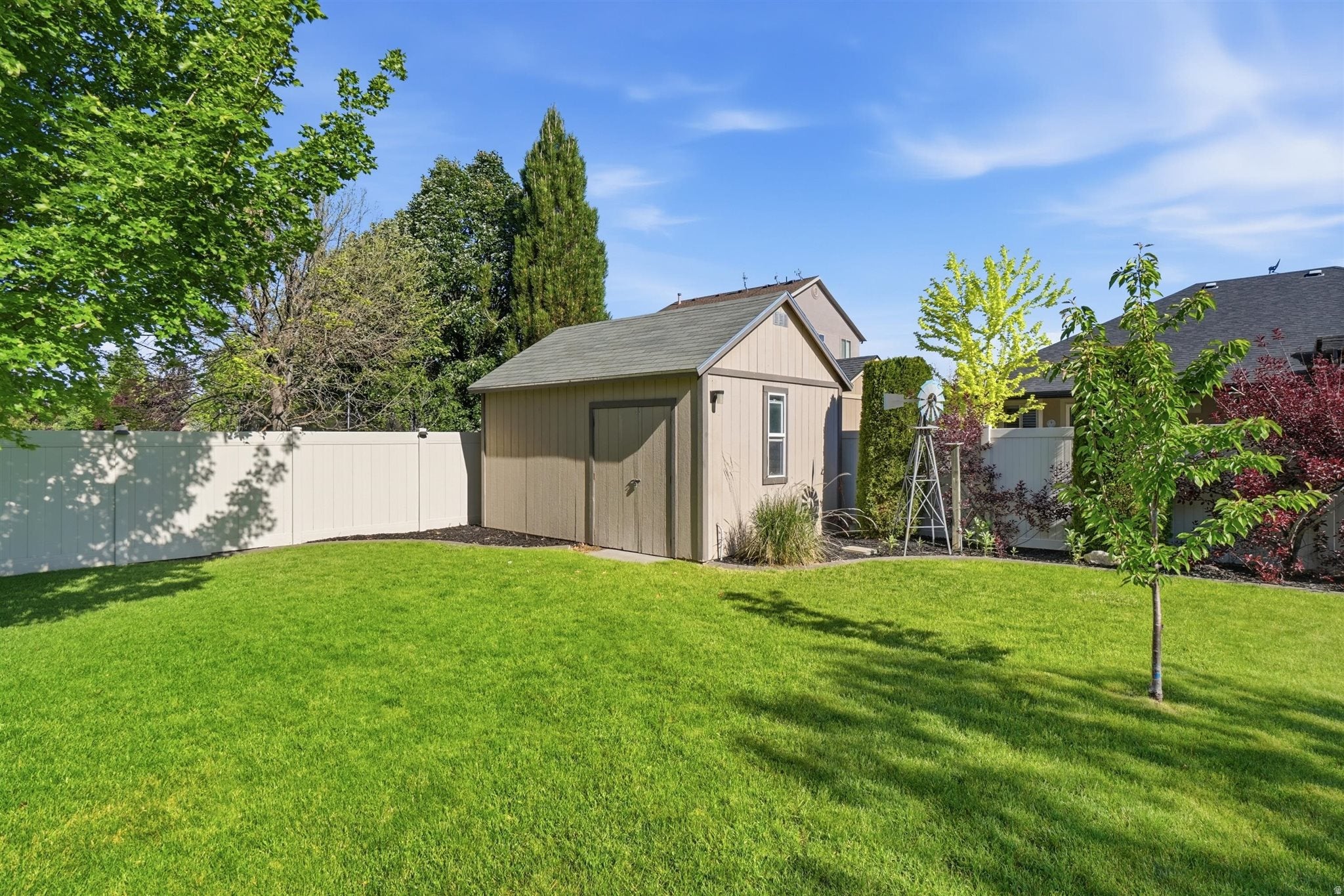 MOUNTAIN WEST MEADOWS - Residential
