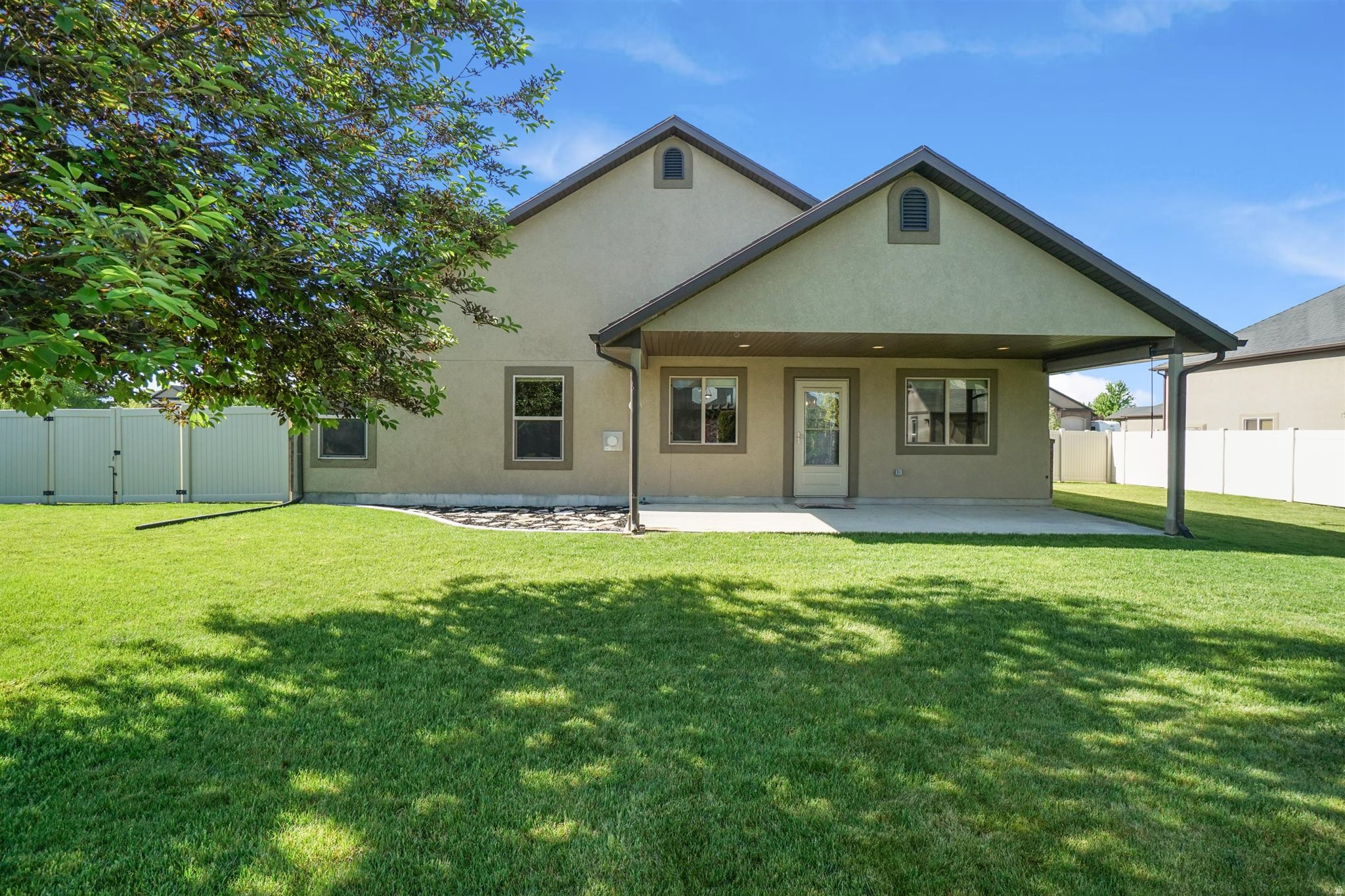 MOUNTAIN WEST MEADOWS - Residential