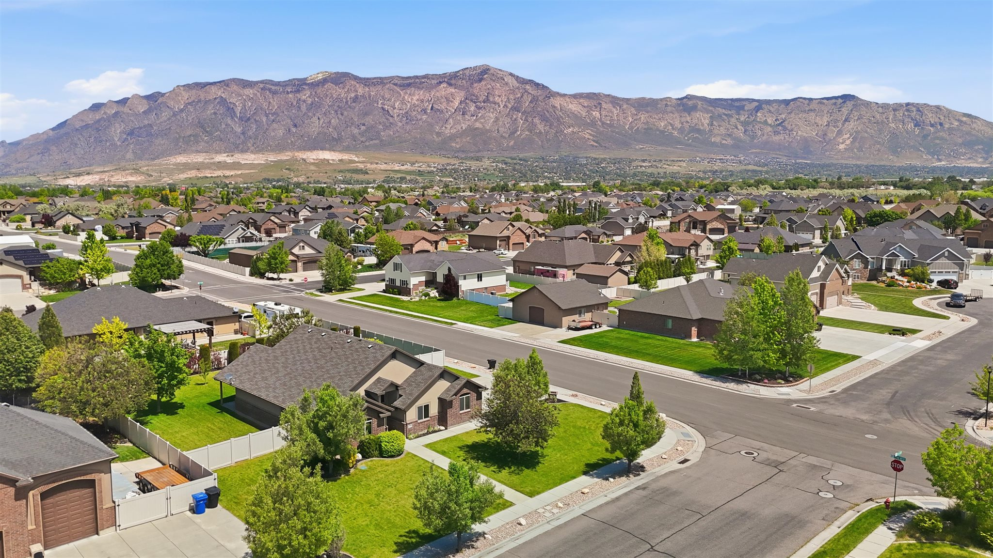 MOUNTAIN WEST MEADOWS - Residential
