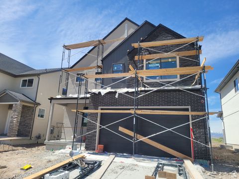MLS: 2074127