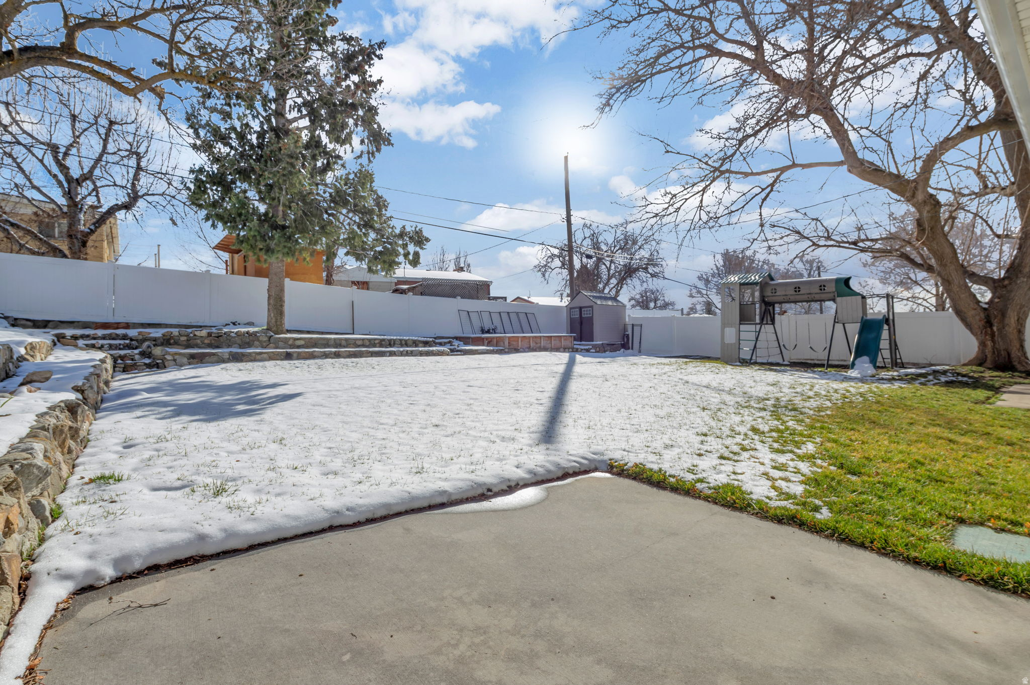 CRESTWOOD SUB - Residential