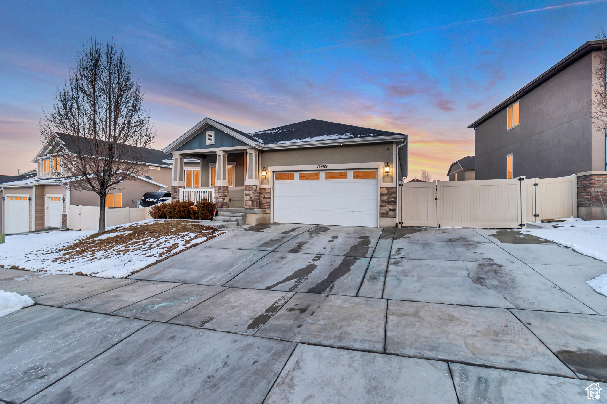 *Offering $10,000 in buyer concessions. Stunning 6-Bed, 3.5-Bath. This 3,700 sq. ft. rambler in Herriman's Rosecrest has an open-concept kitchen, dining, and family room with a fireplace, stainless steel appliances (negotiable), and a workstation. The master suite has dual sinks, a soaking tub, shower, and walk-in closet. A finished basement features a large family room, 3 beds, ample storage, and a well-designed bath. AC and water heater replaced in 2021. Enjoy a landscaped yard, deck, RV parking (30-amp), LED eave lighting, and smart home tech.  Square footage figures are provided as a courtesy estimate only and were obtained from county tax records.  Buyer is advised to obtain an independent measurement.