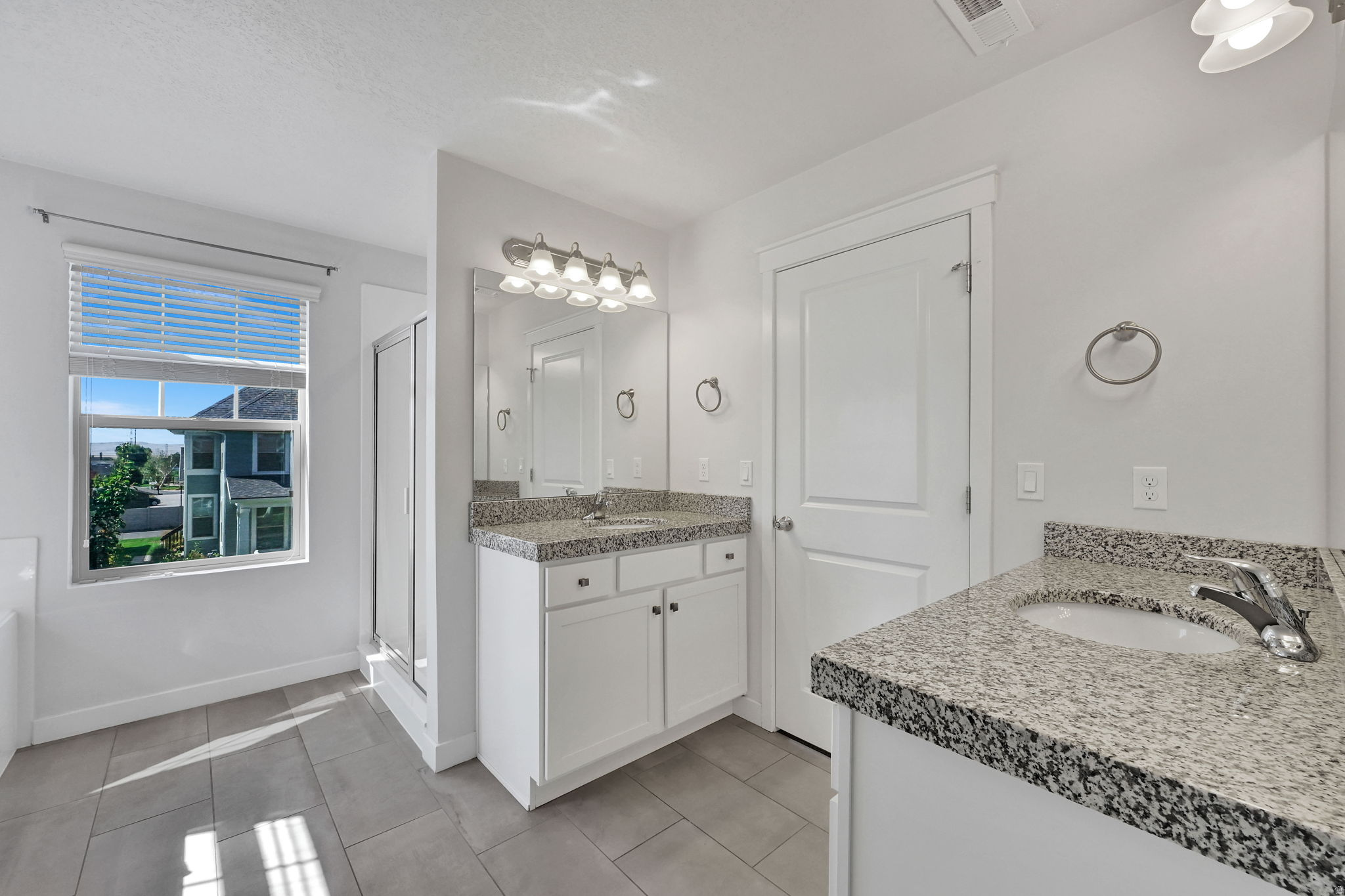 HILL FARMS PH 3 - Residential