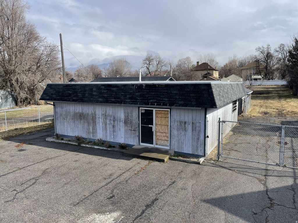 Photo of 134 N 600 W, Logan, UT 84321 (MLS # 2139974)