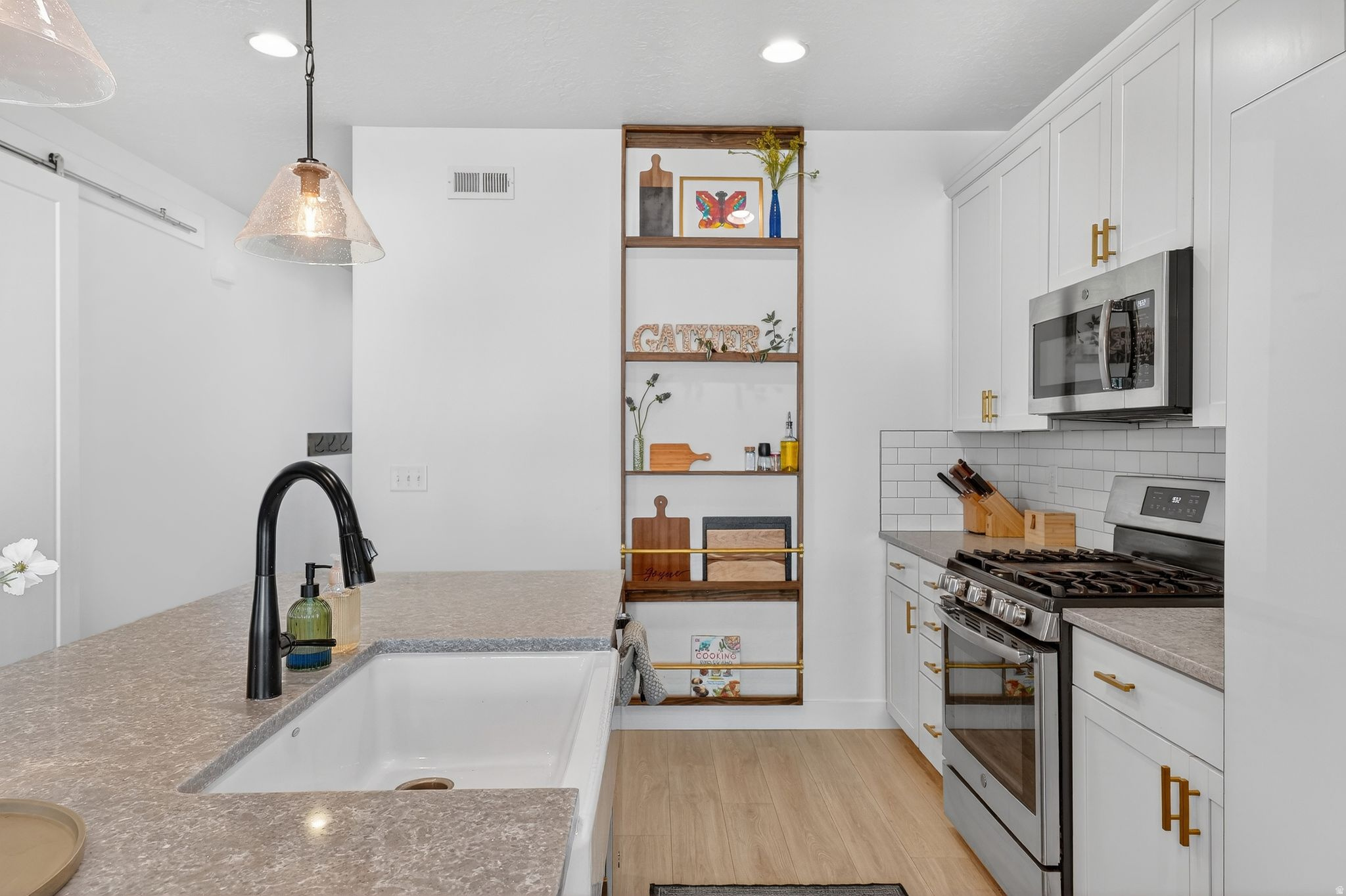 MINERS GROVE - Residential