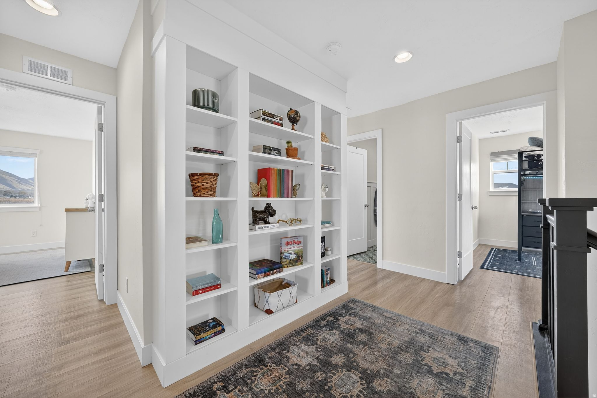 MINERS GROVE - Residential