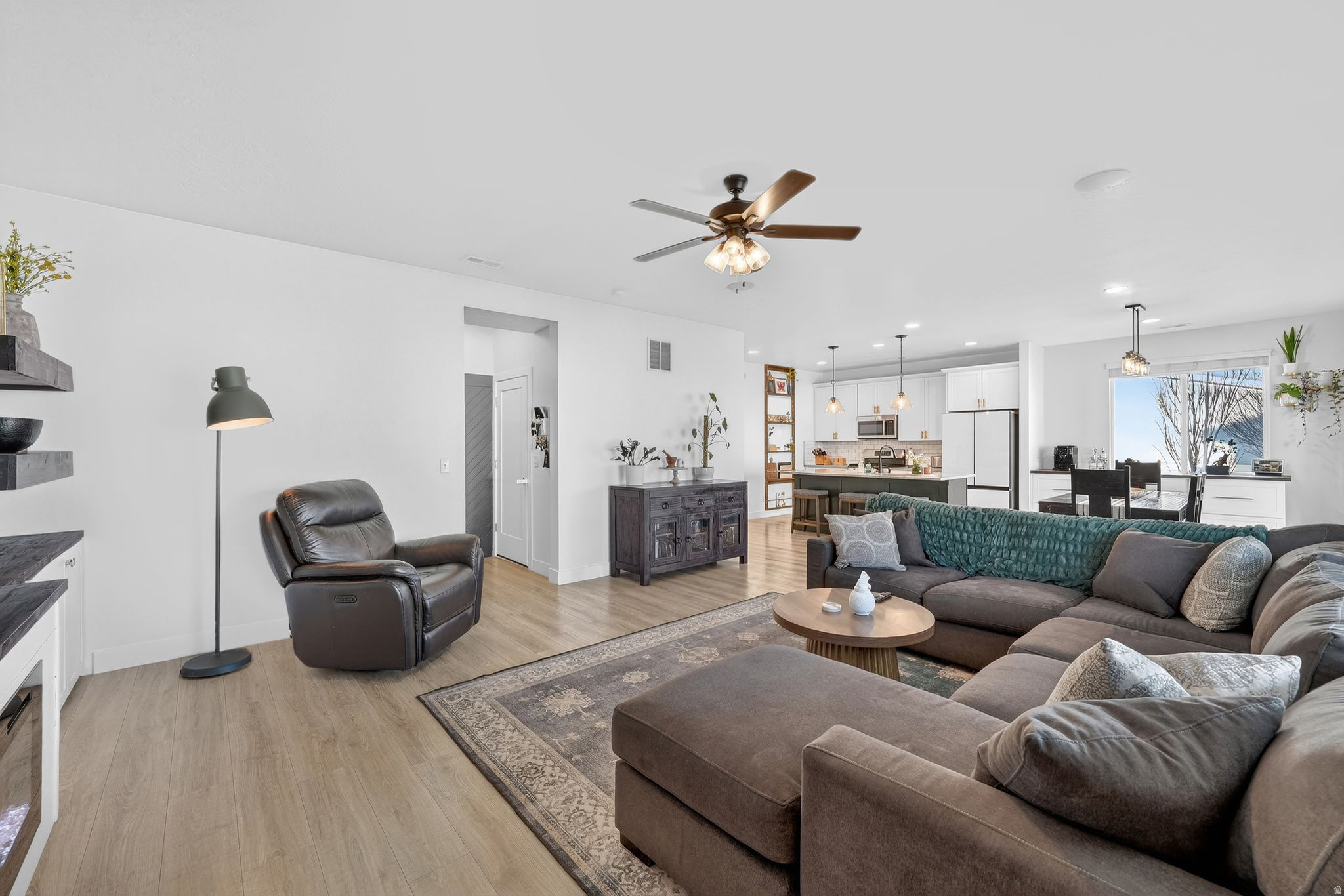 MINERS GROVE - Residential