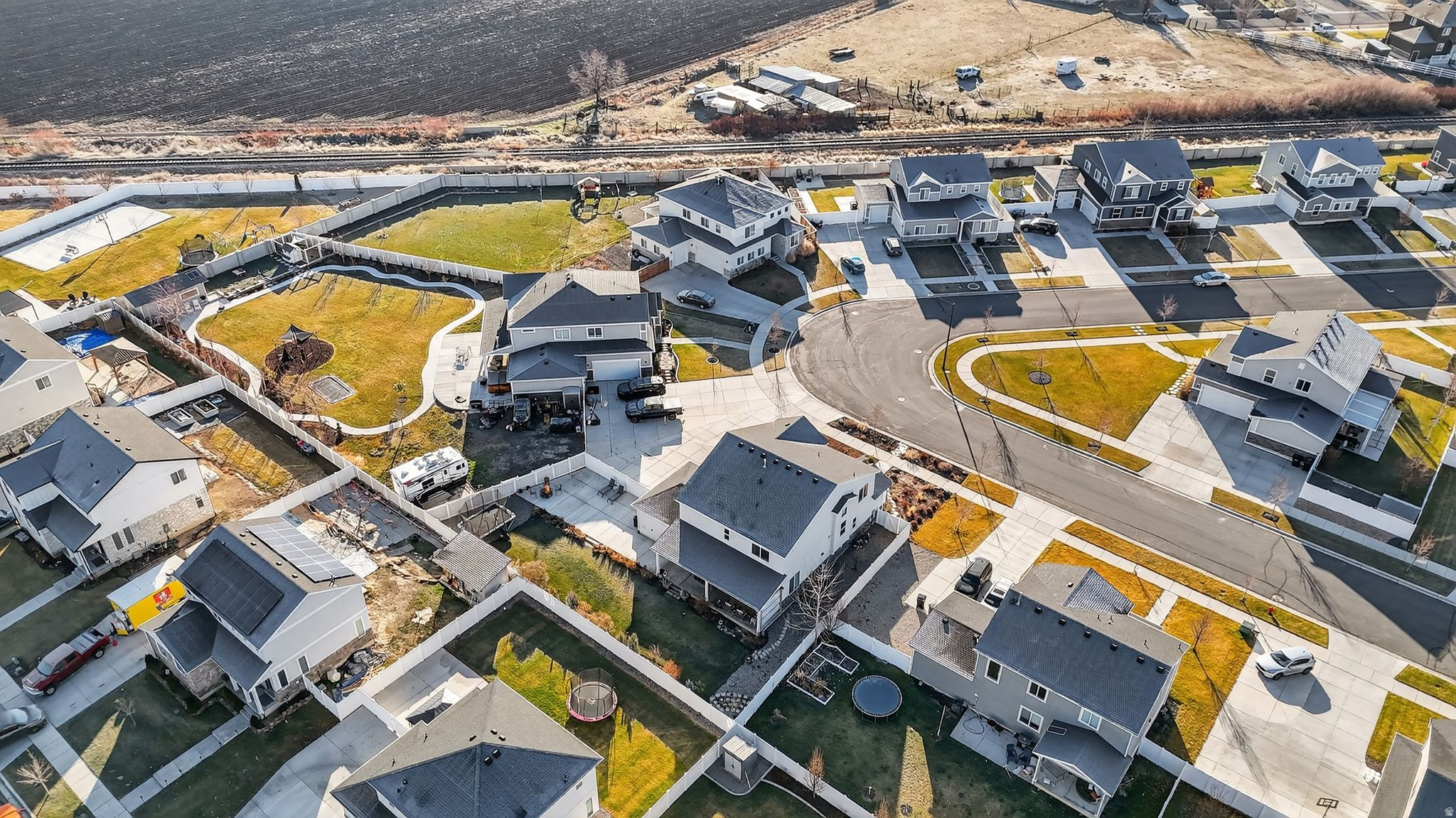 MINERS GROVE - Residential