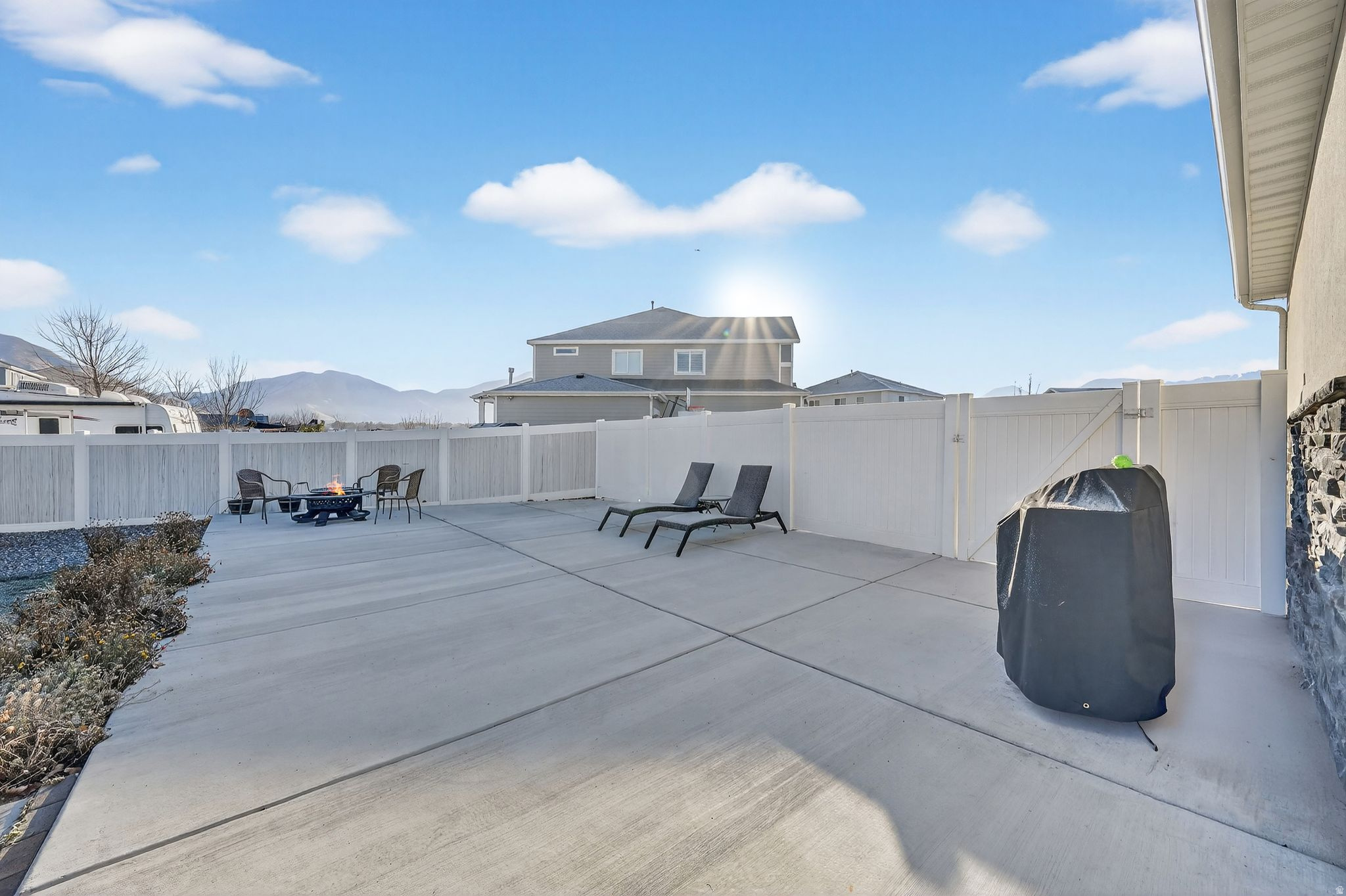 MINERS GROVE - Residential