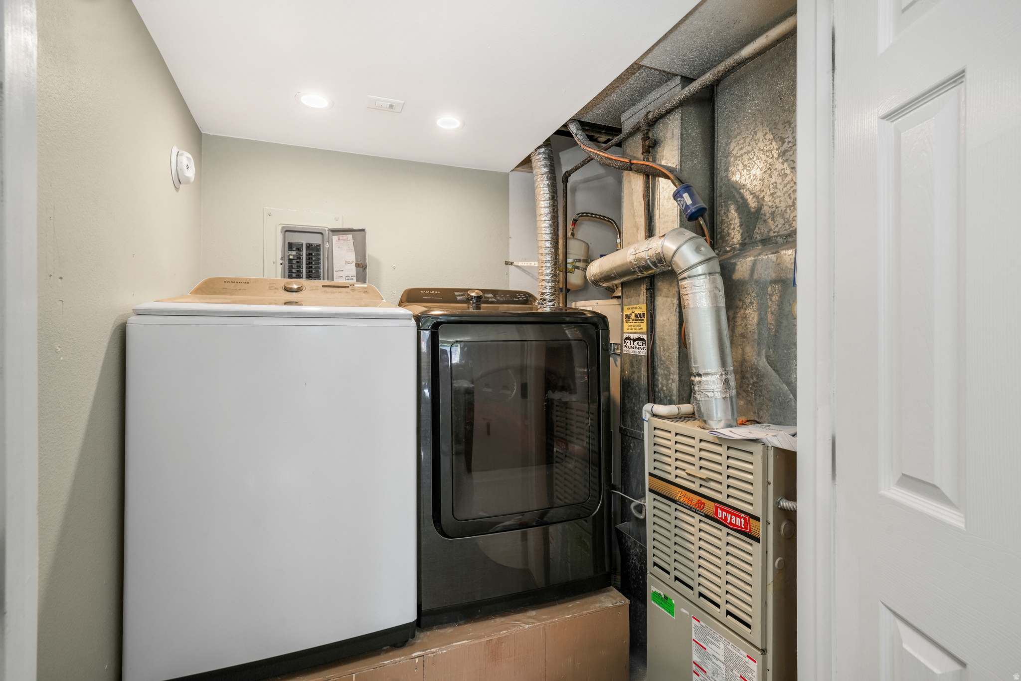 GROVE CREEK ESTATES - Residential