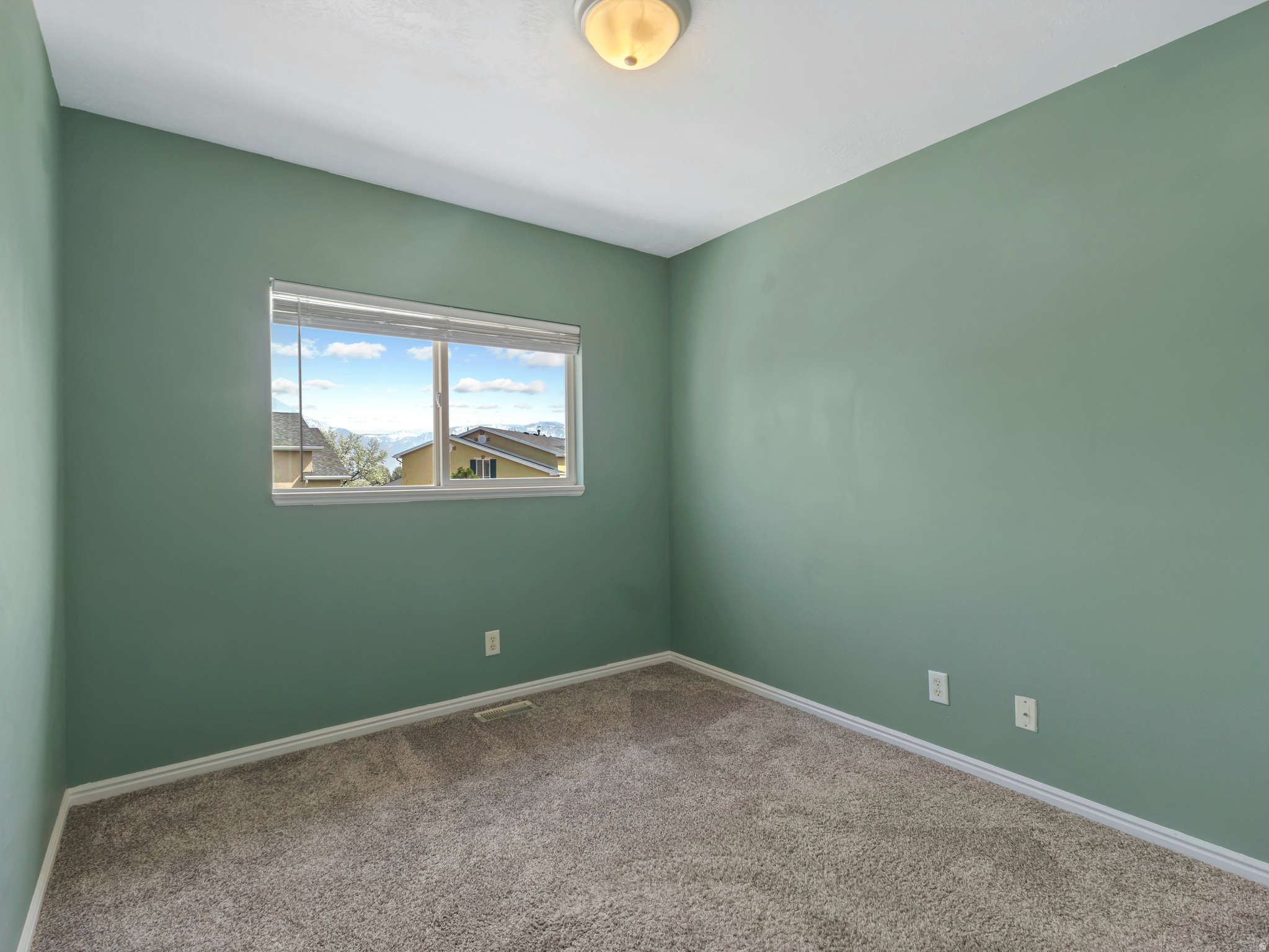 TUSCANY TOWNHOMES PH - Residential