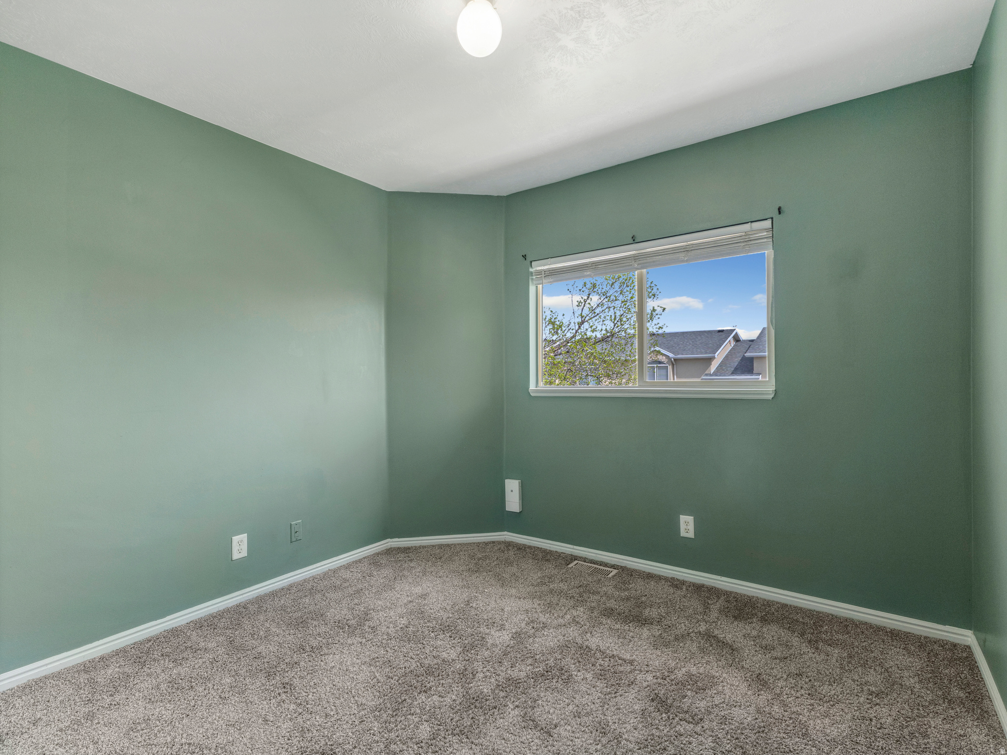 TUSCANY TOWNHOMES PH - Residential