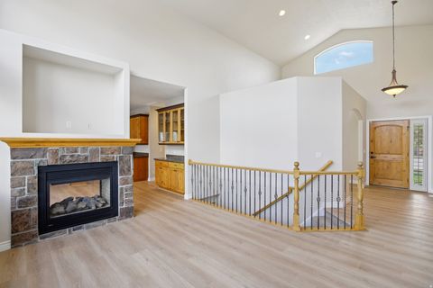 Tiny photo for 699 E CARLQUIST DR S, Draper, UT 84020 (MLS # 2148829)