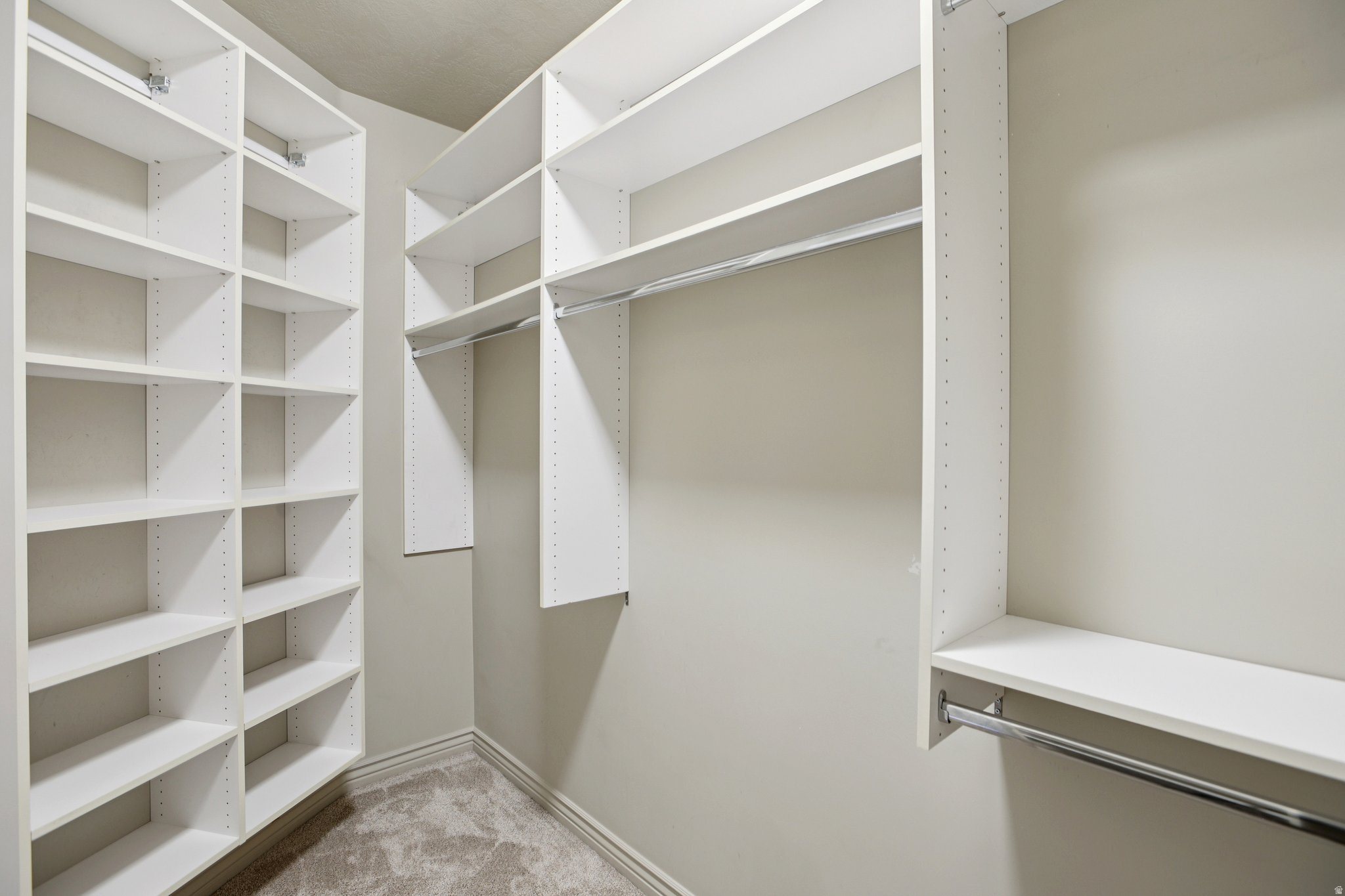 MEADOWS - Residential