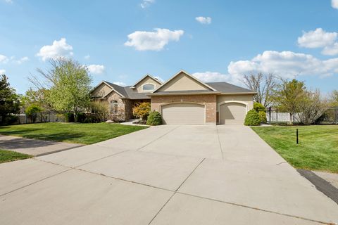 Tiny photo for 699 E CARLQUIST DR S, Draper, UT 84020 (MLS # 2148829)