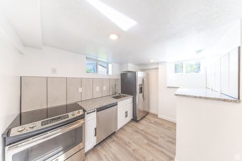 Tiny photo for 175 ROSS DR, Clearfield, UT 84015 (MLS # 2115419)