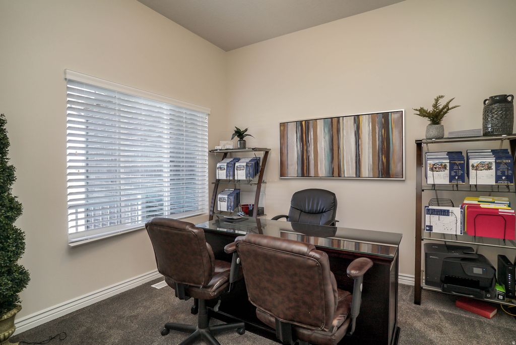 Photo of 2513 W 840 N, Clinton, UT 84015 (MLS # 2152607)