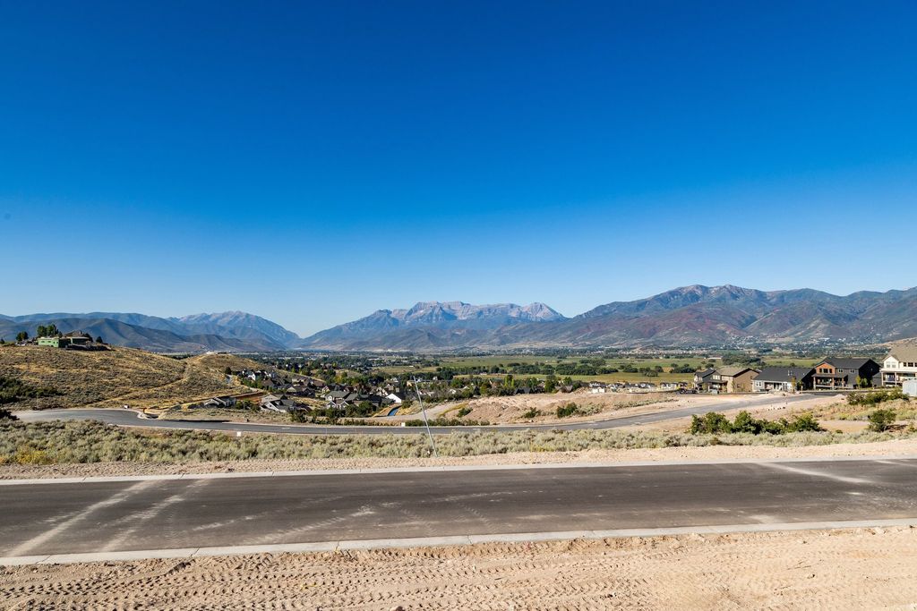 Photo of 1275 E WILDFLOWER CIR, Heber City, UT 84032 (MLS # 2132614)
