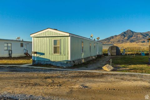 Photo of 18120 N 4400 W, Fielding, UT 84311 (MLS # 2046270) Photo of 18120 N 4400 W, Fielding, UT 84311 (MLS # 2046270)