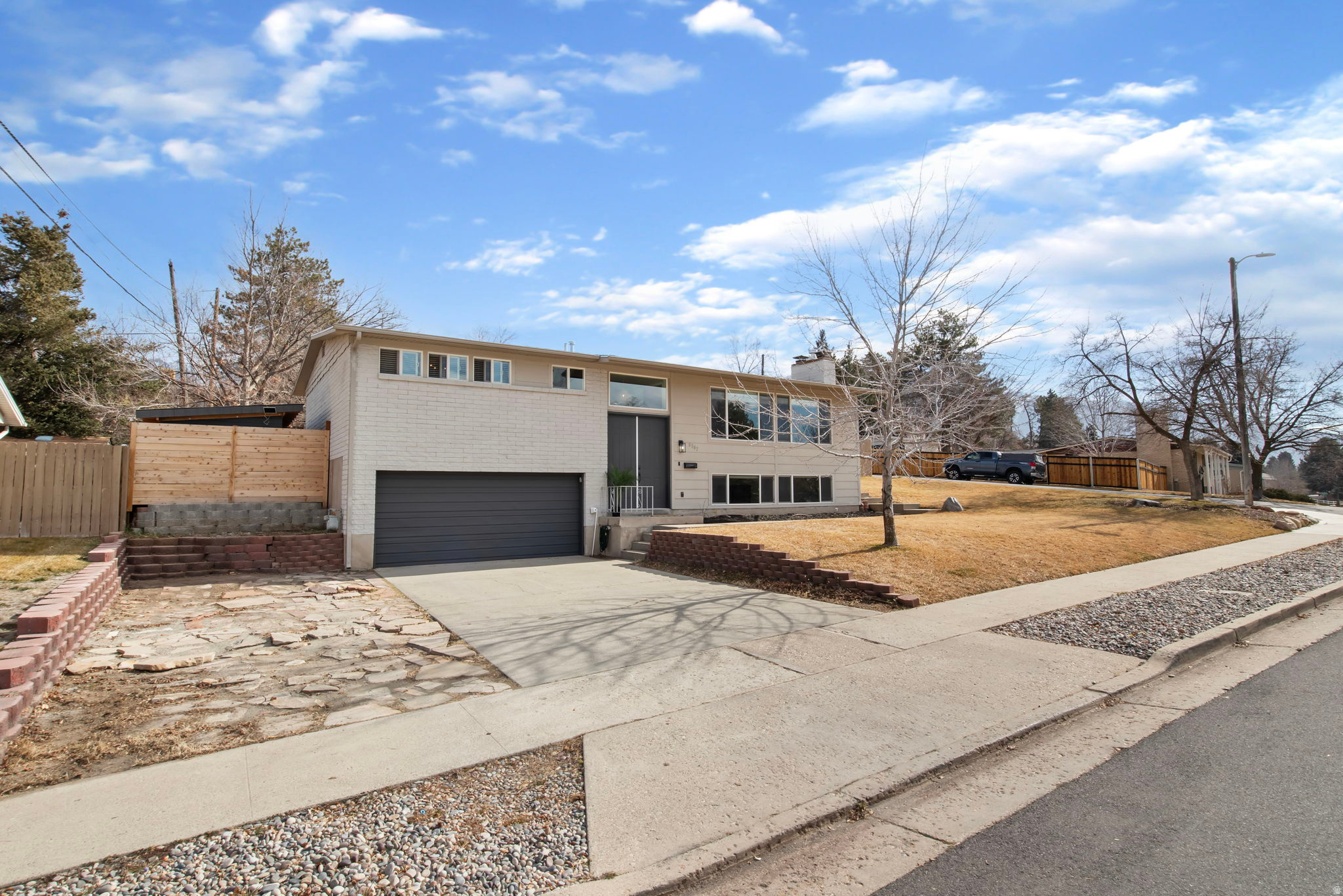 BELMONT HEIG - Residential