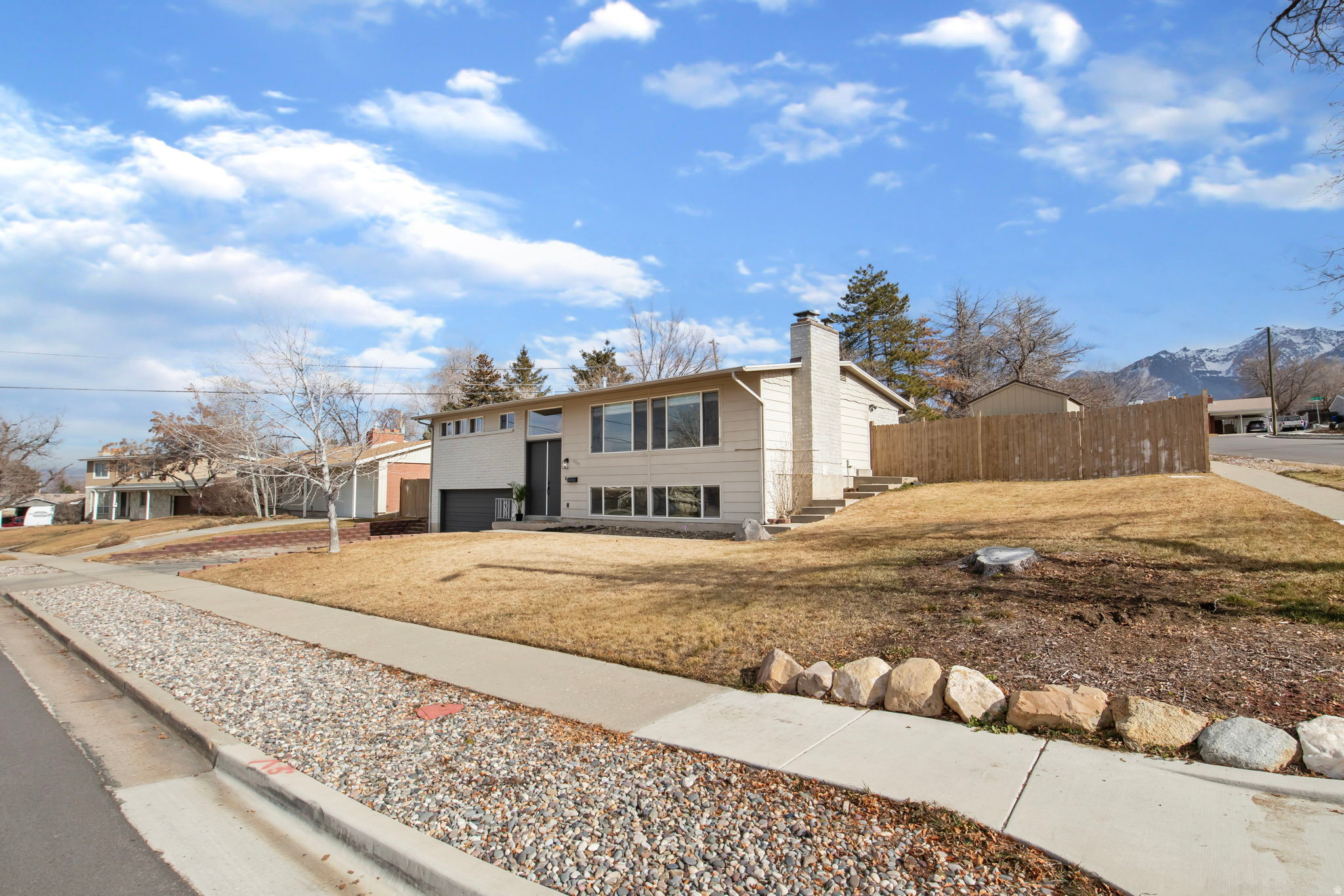 BELMONT HEIG - Residential