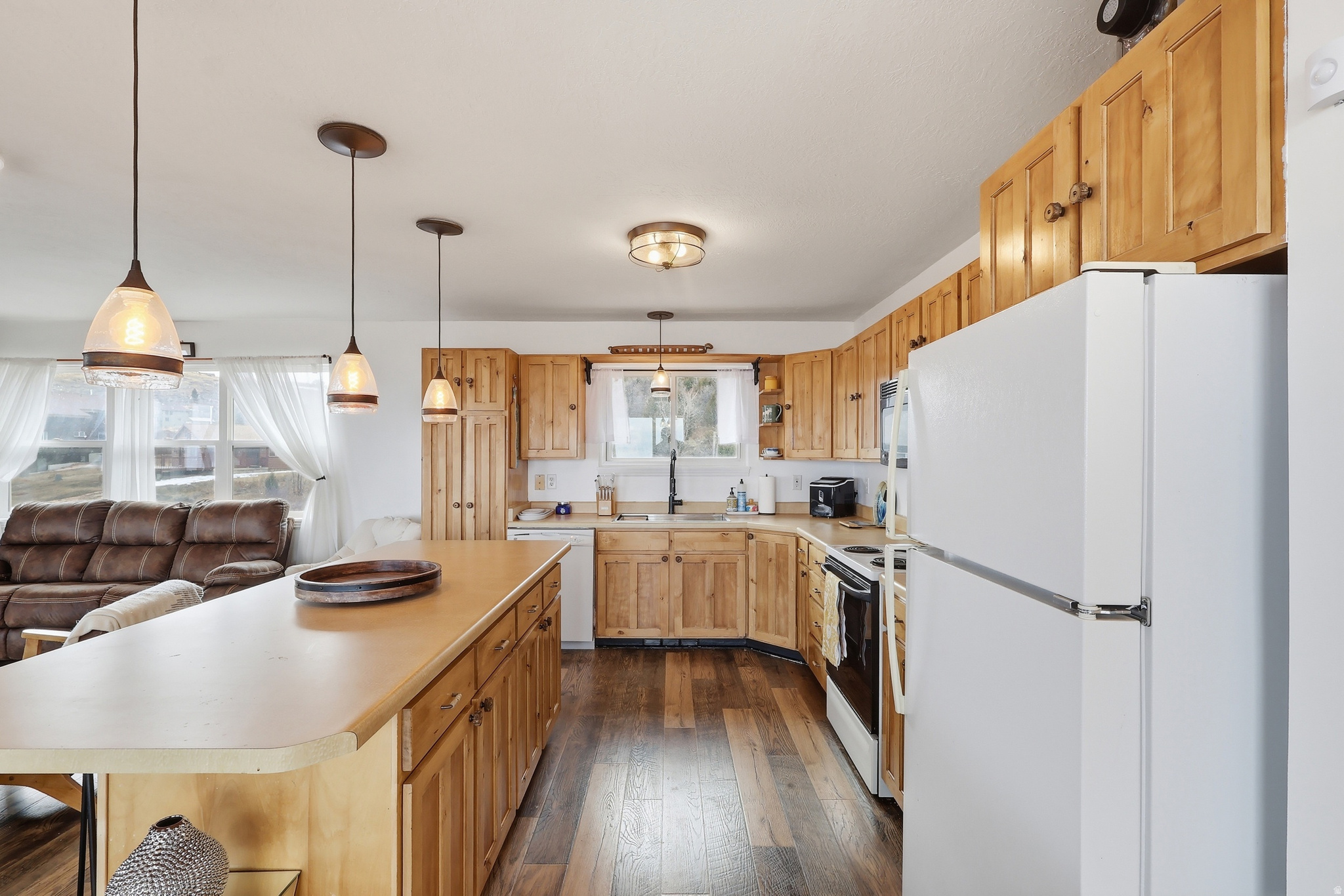 SWAN CREEK VILLAGE - Residential