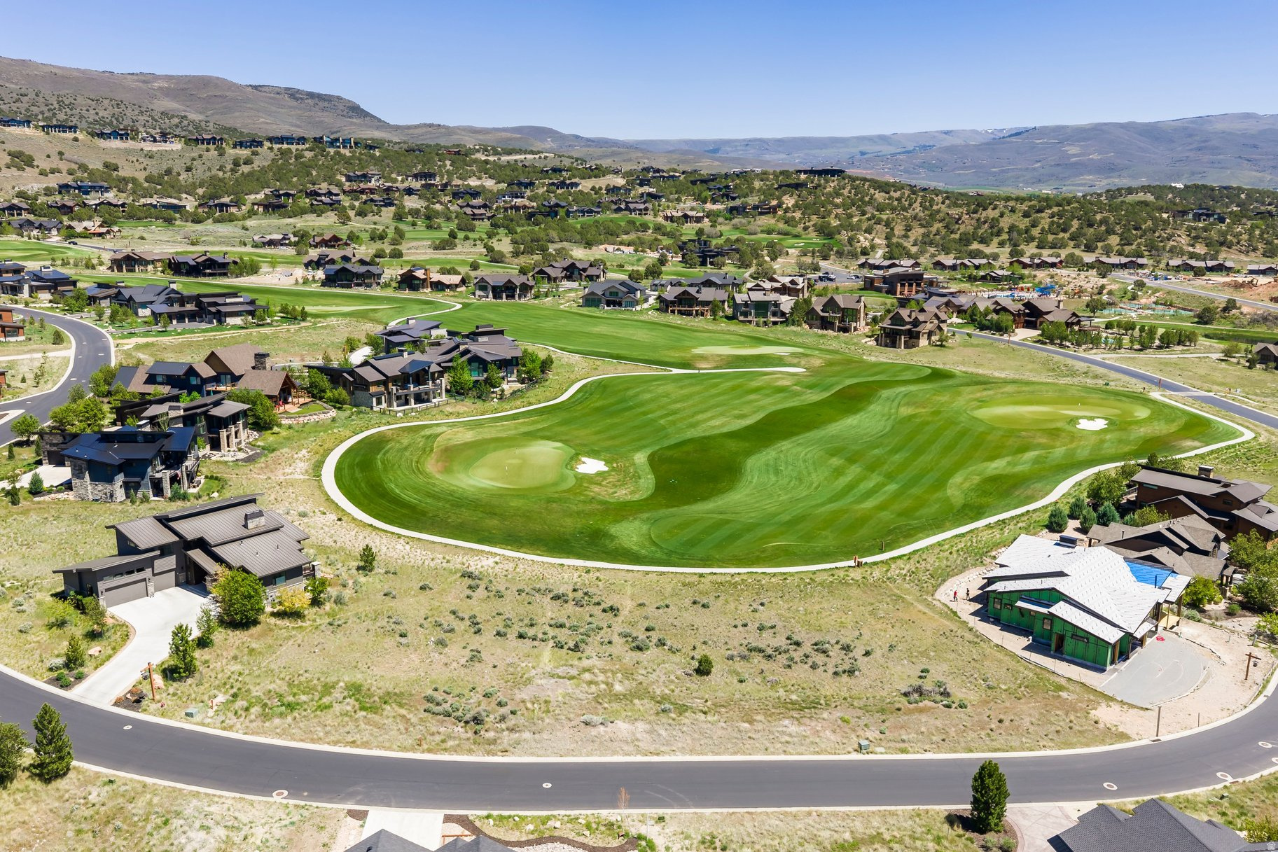 RED LEDGES - Land