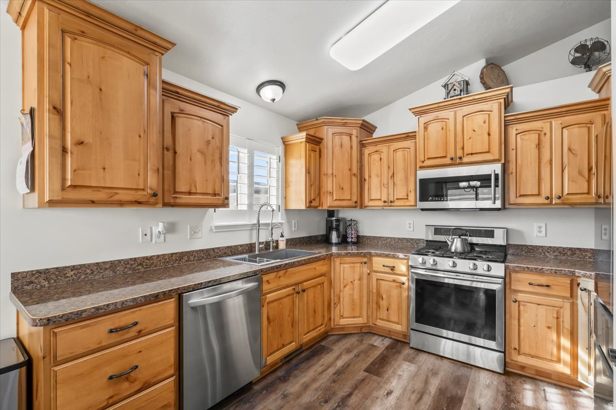 HERITAGE ESTATES - Residential