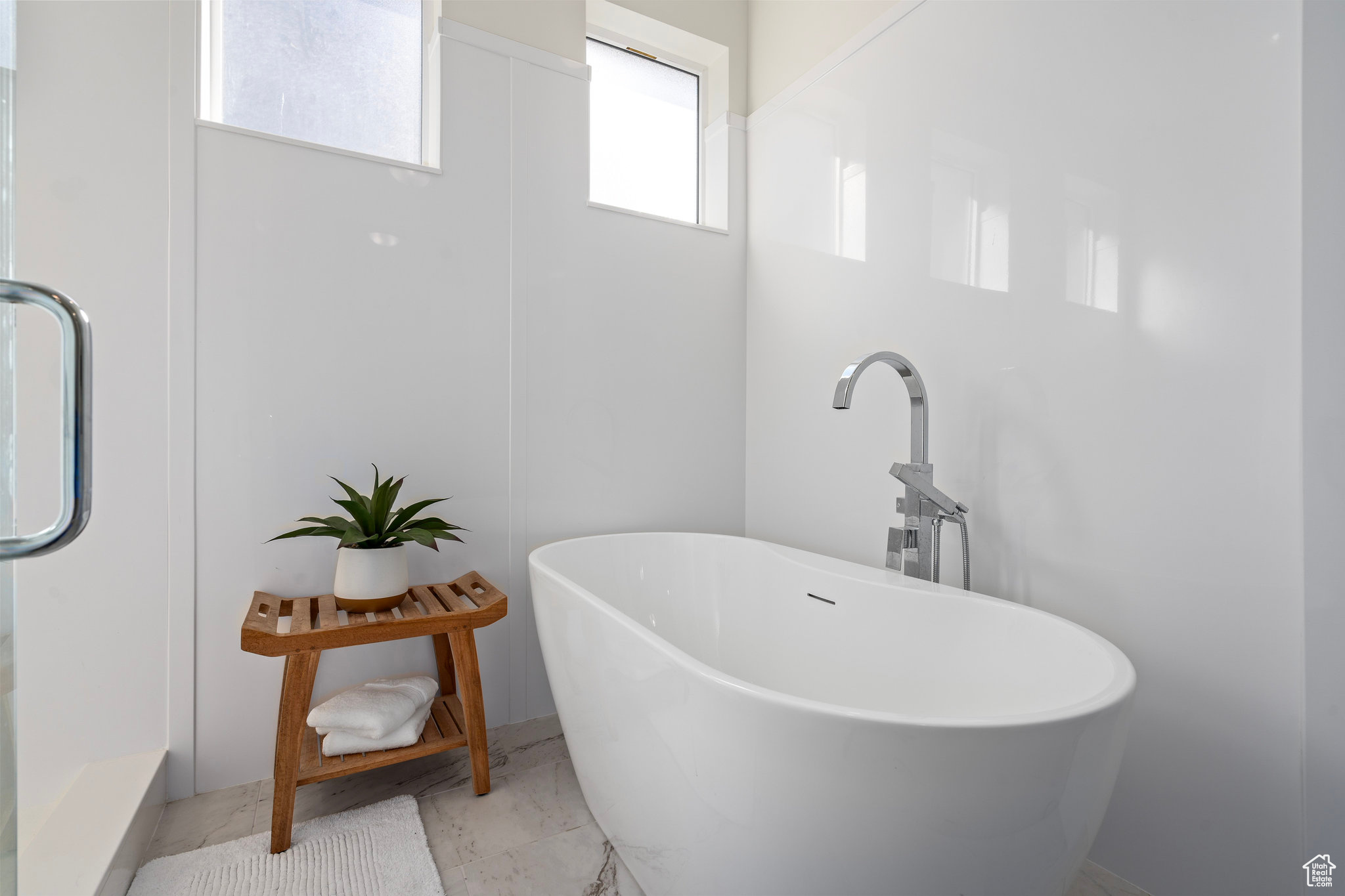 WHITING FARMS - Residential