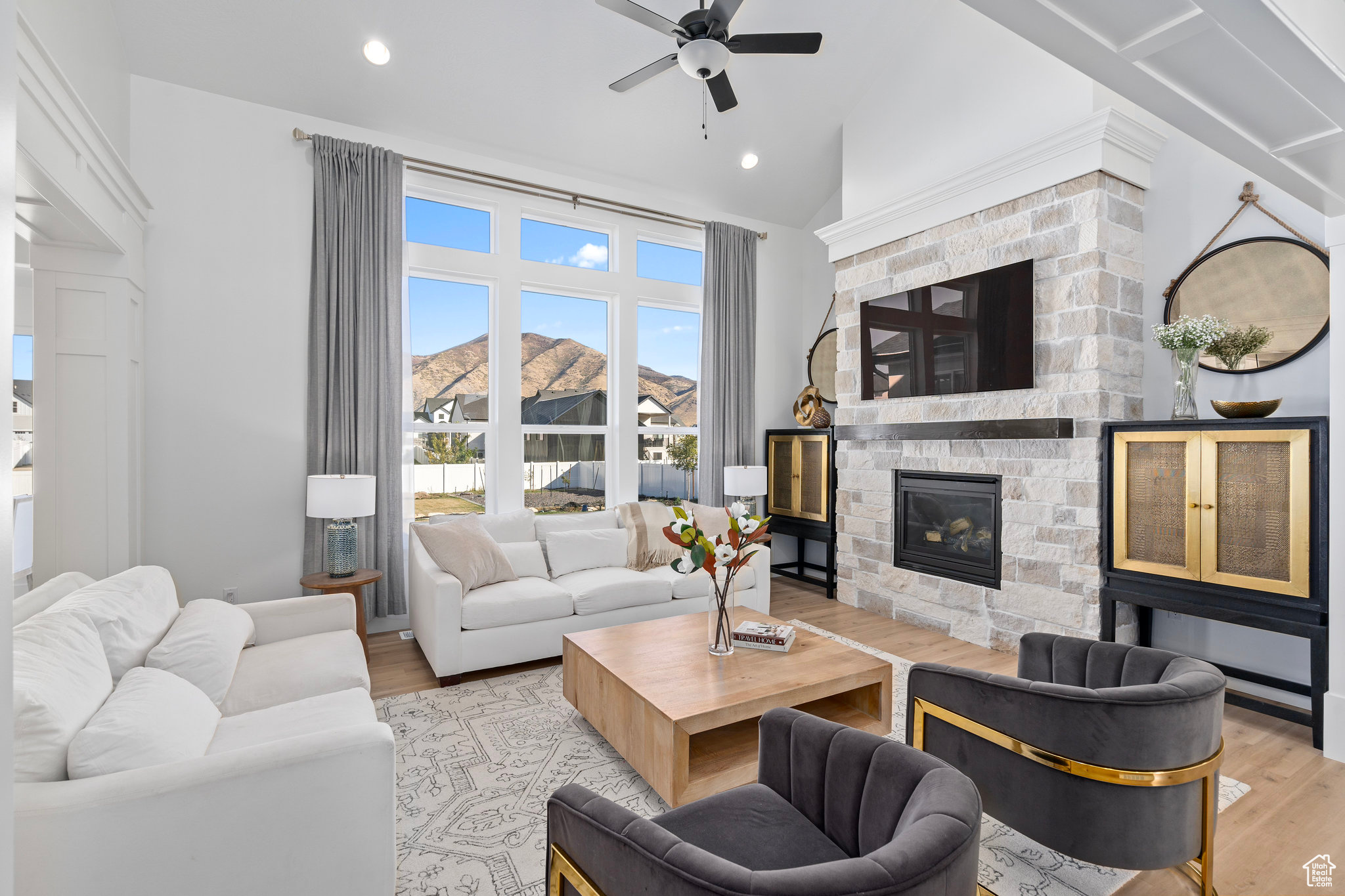 WHITING FARMS - Residential