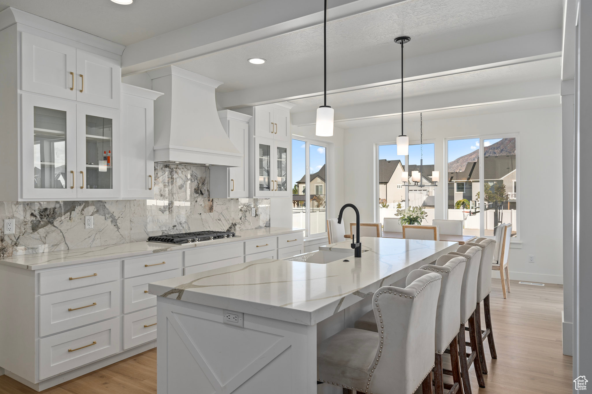 WHITING FARMS - Residential