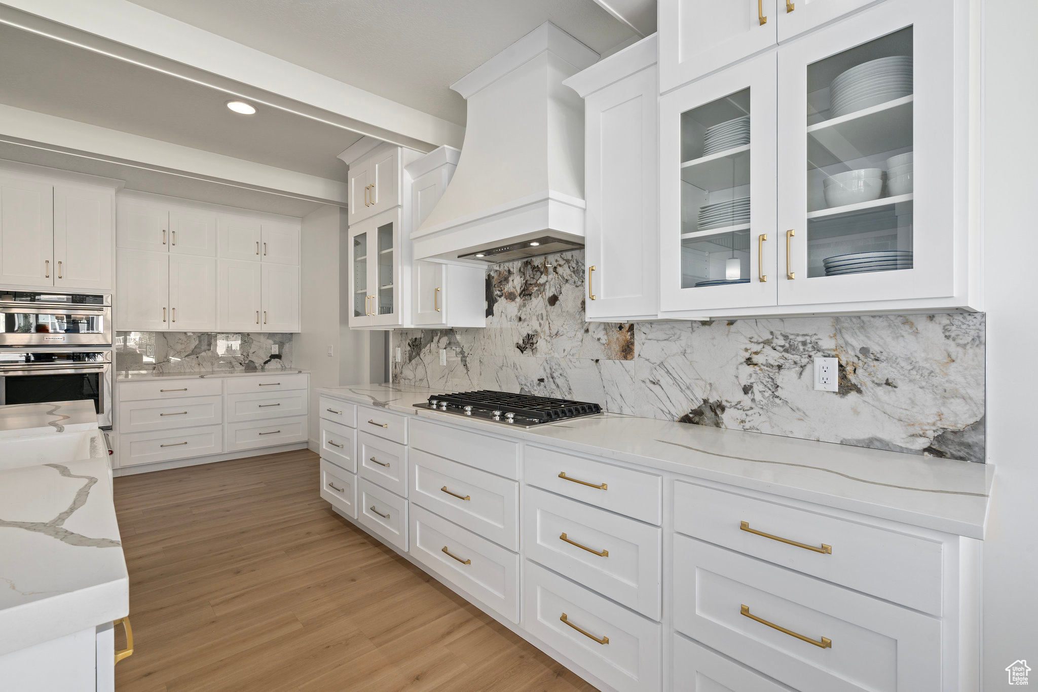 WHITING FARMS - Residential