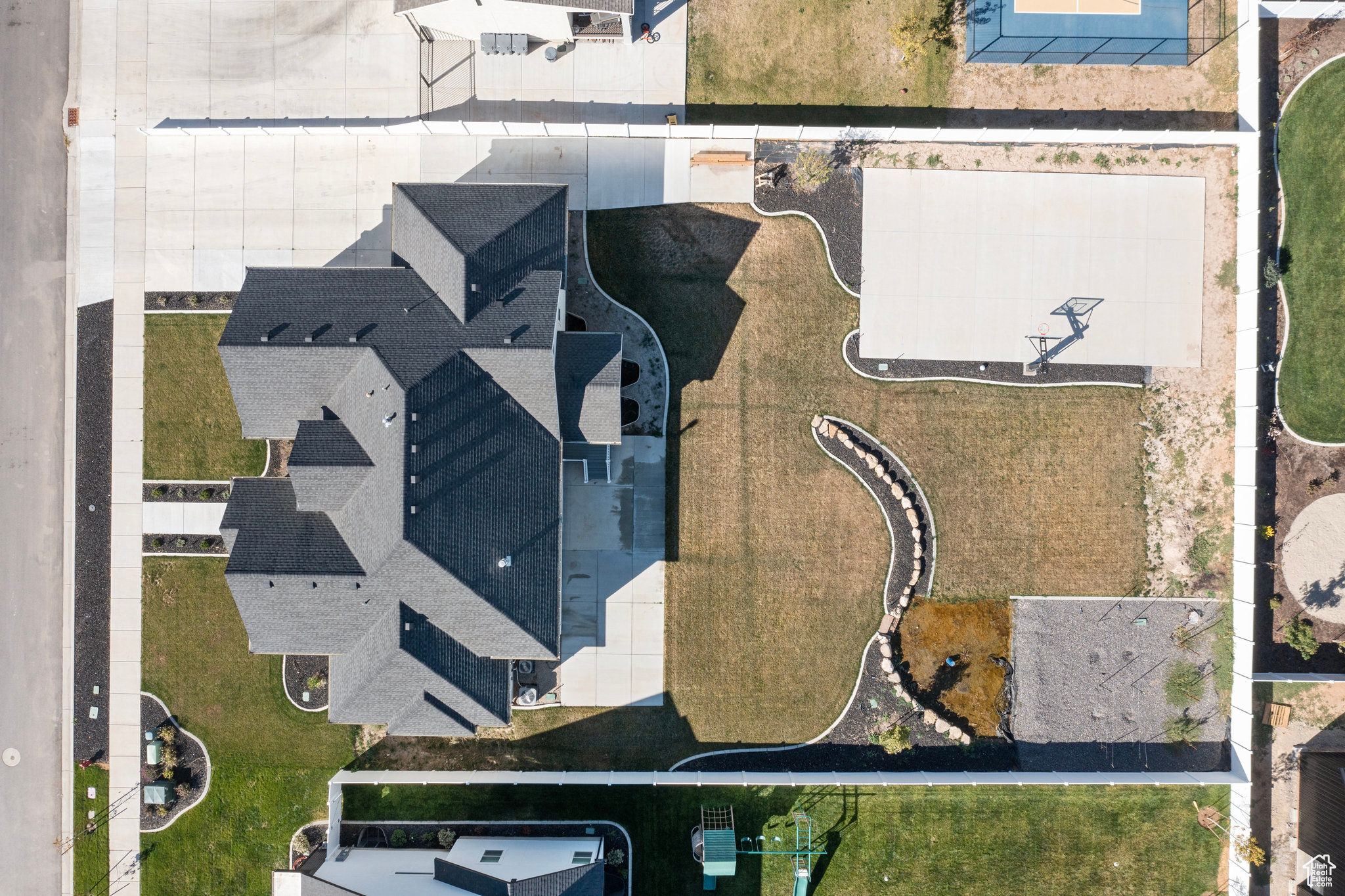 WHITING FARMS - Residential