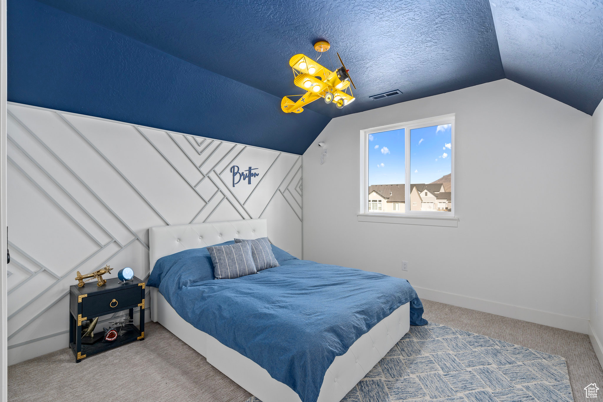 WHITING FARMS - Residential