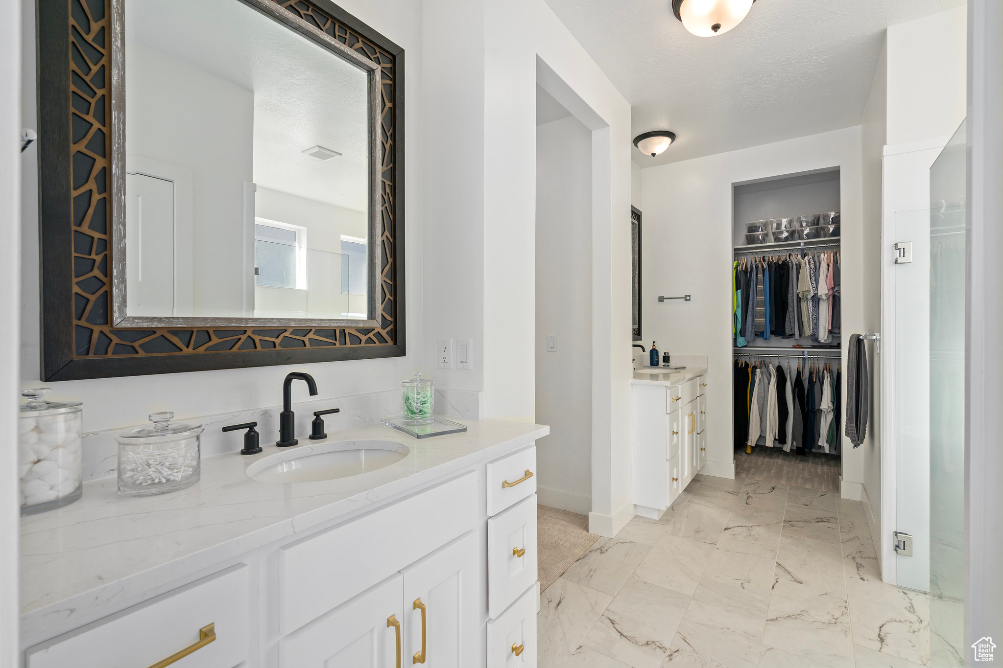 WHITING FARMS - Residential