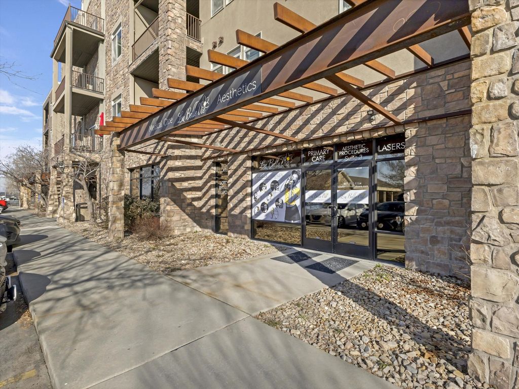 Photo of 248 E 13800 S #3, Draper, UT 84020 (MLS # 2135680)